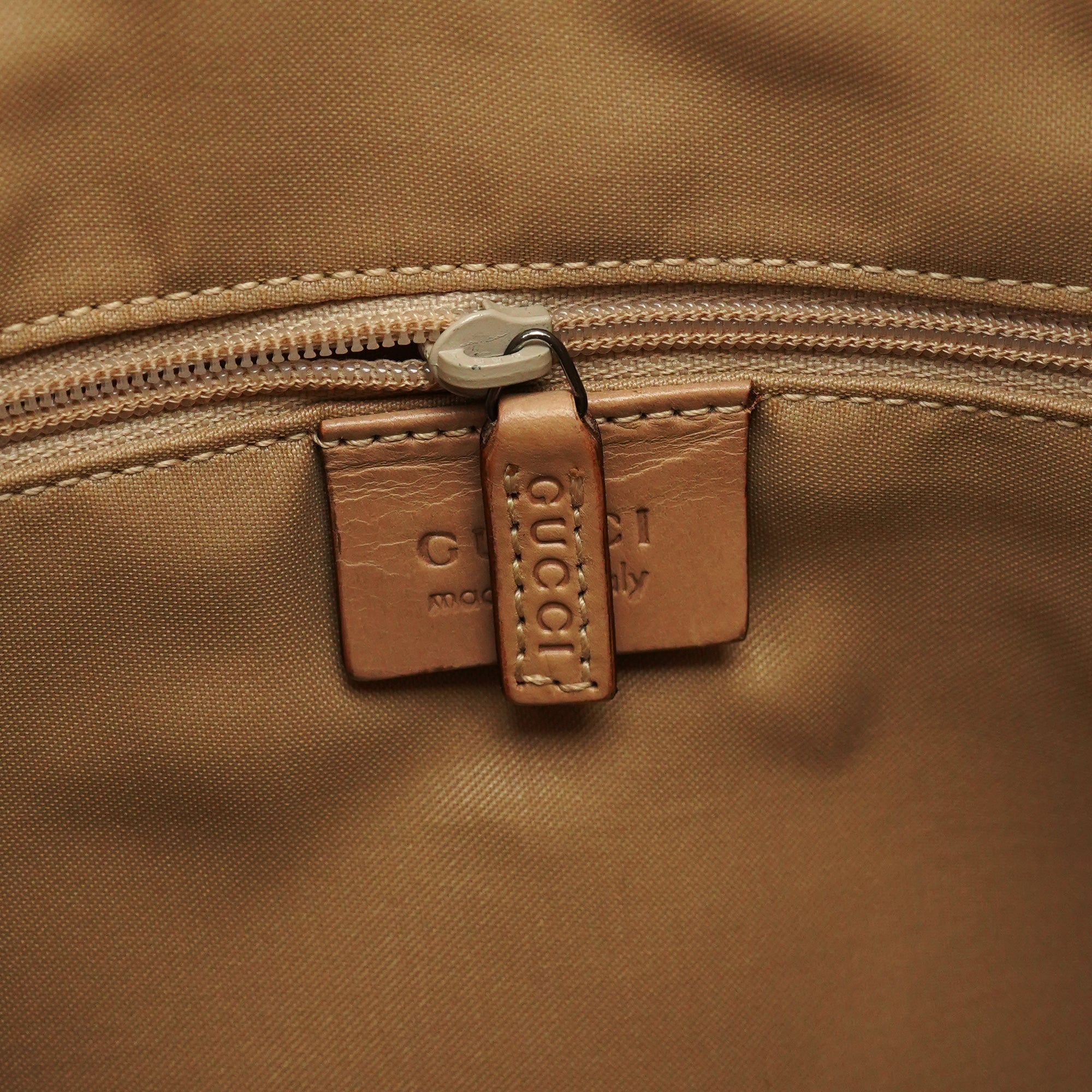 001 3766 Beige GG Tan Leather Shoulder Bag