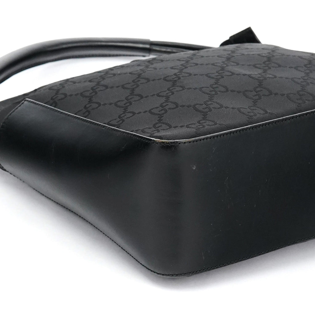 001 3766 Black GG Leather Shoulder Bag
