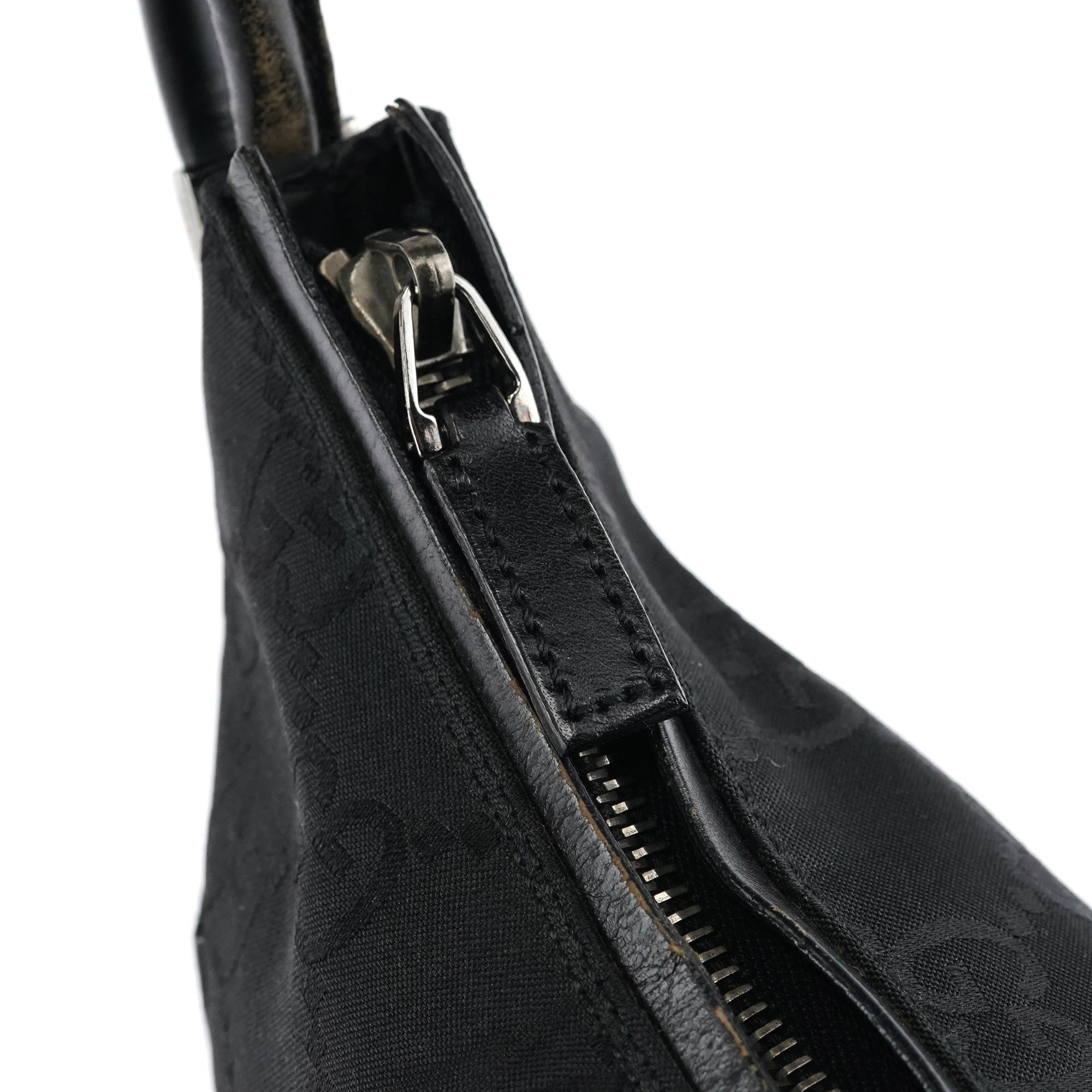 001 3766 Black GG Leather Shoulder Bag