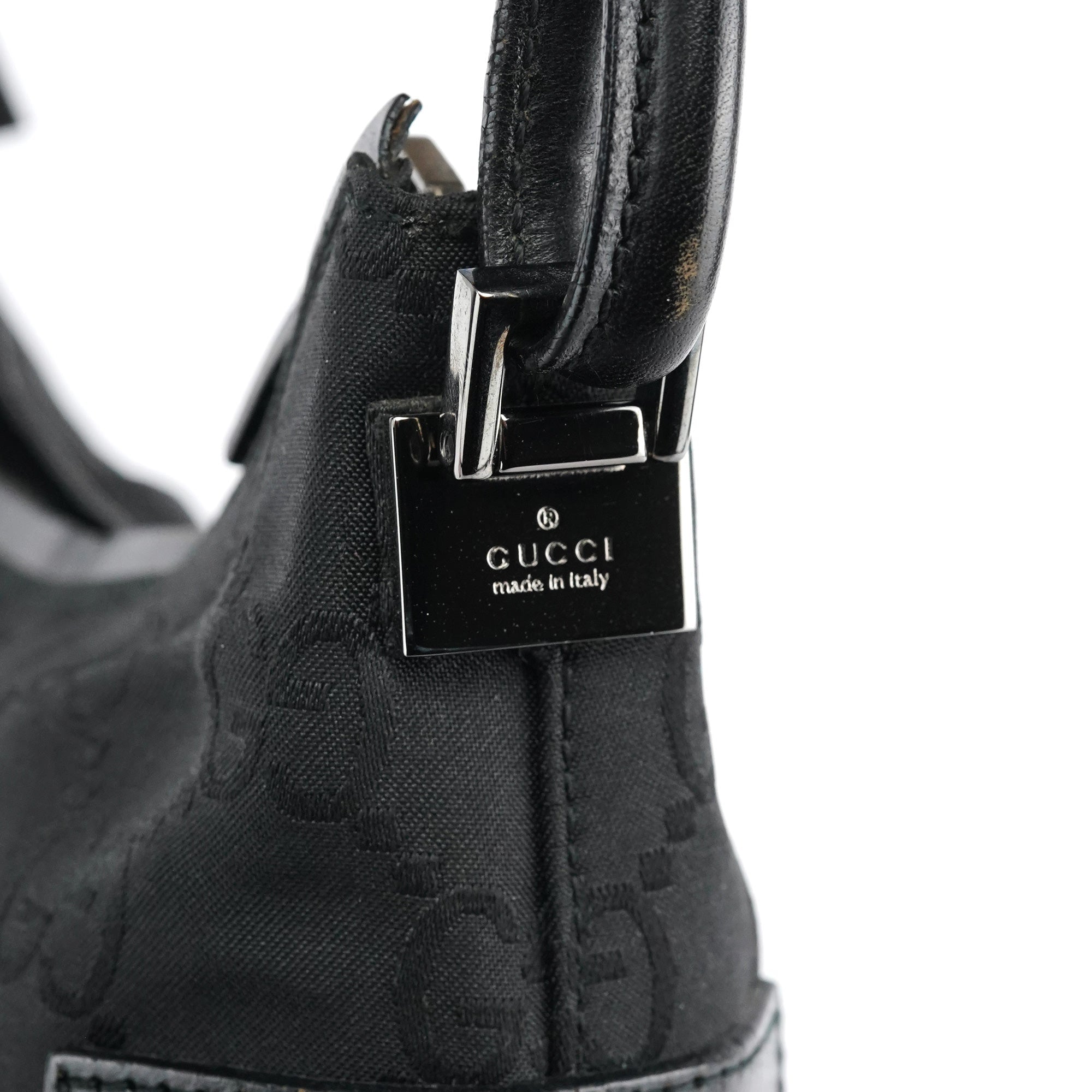 001 3766 Black GG Leather Shoulder Bag