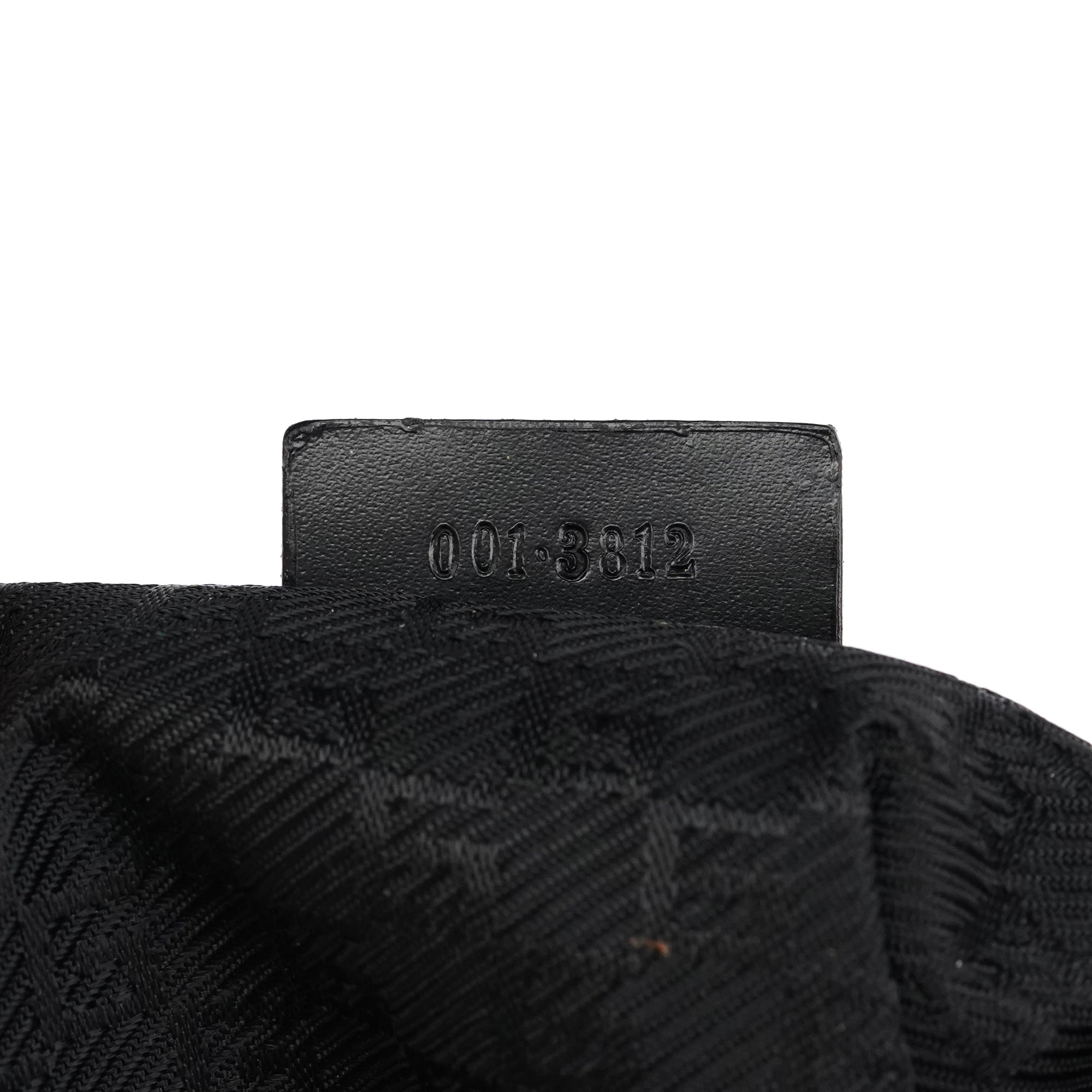 001 3812 Black Leather Shoulder Bag
