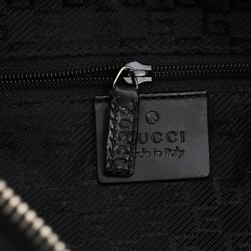 001 3812 Black Leather Shoulder Bag