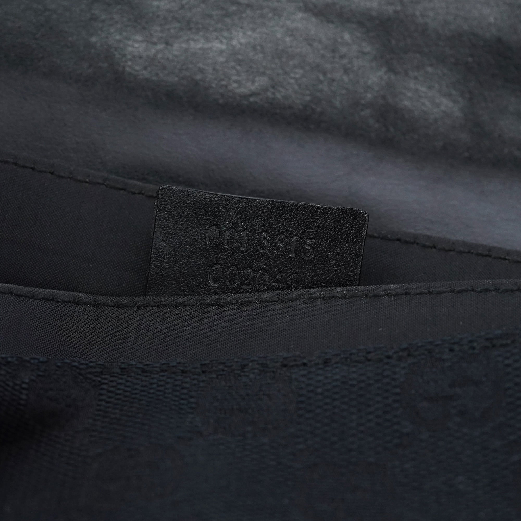 001 3815 Black GG Shoulder Bag