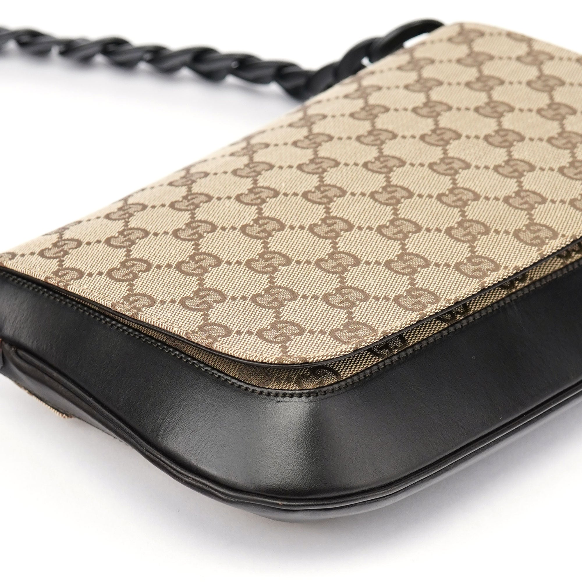 001 3820 Beige GG Wood Chain Shoulder Bag