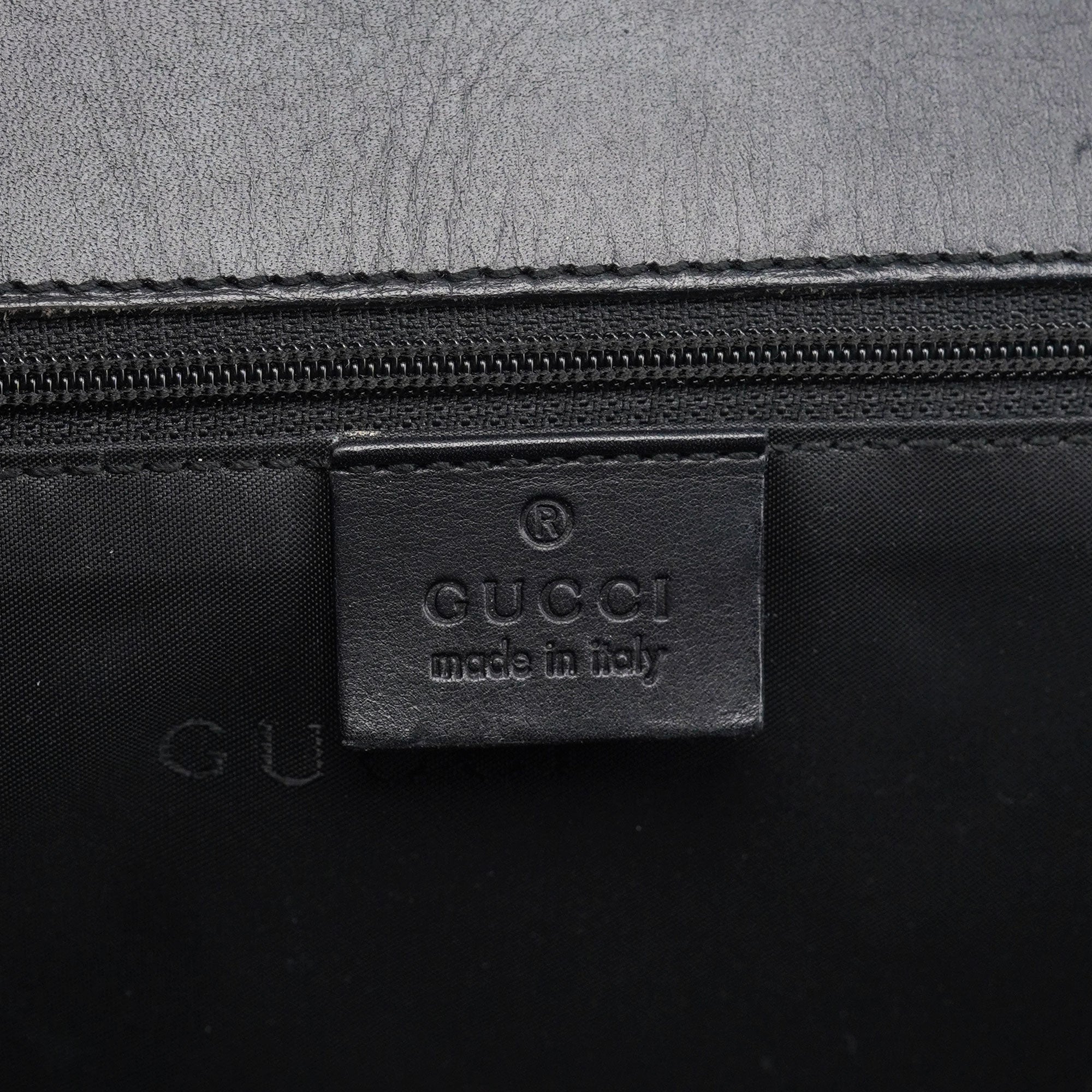 001 3863 Black Calfskin Hobo Shoulder Bag