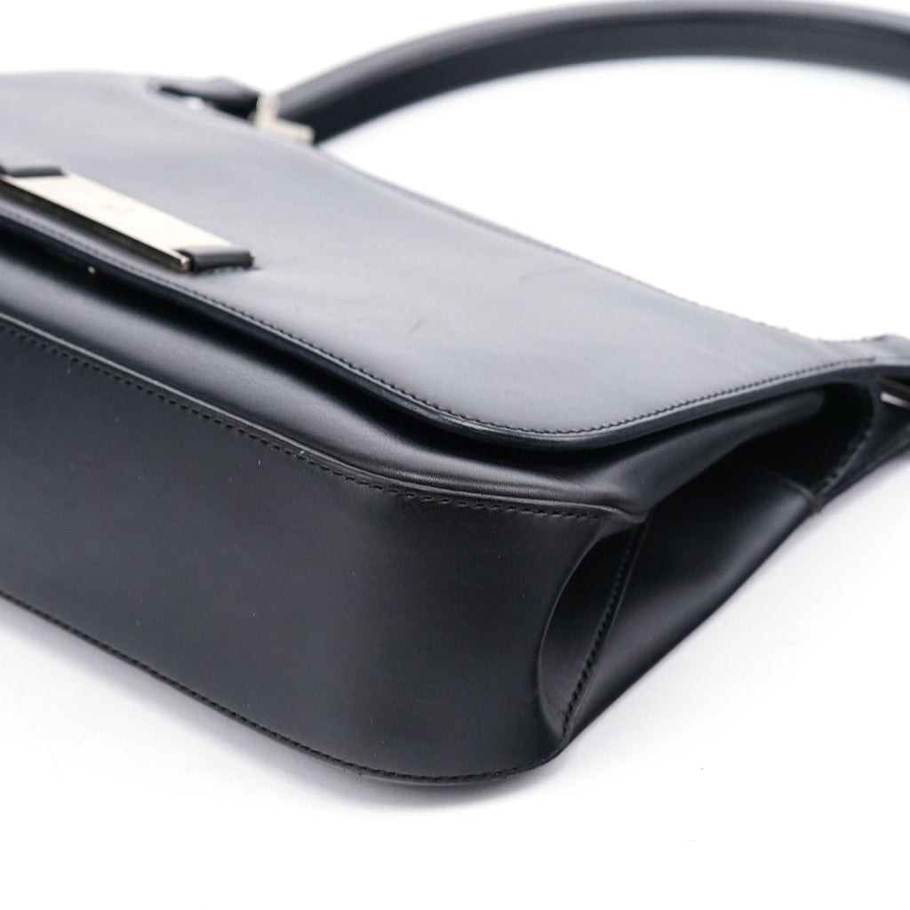 001 3863 Black Calfskin Hobo Shoulder Bag