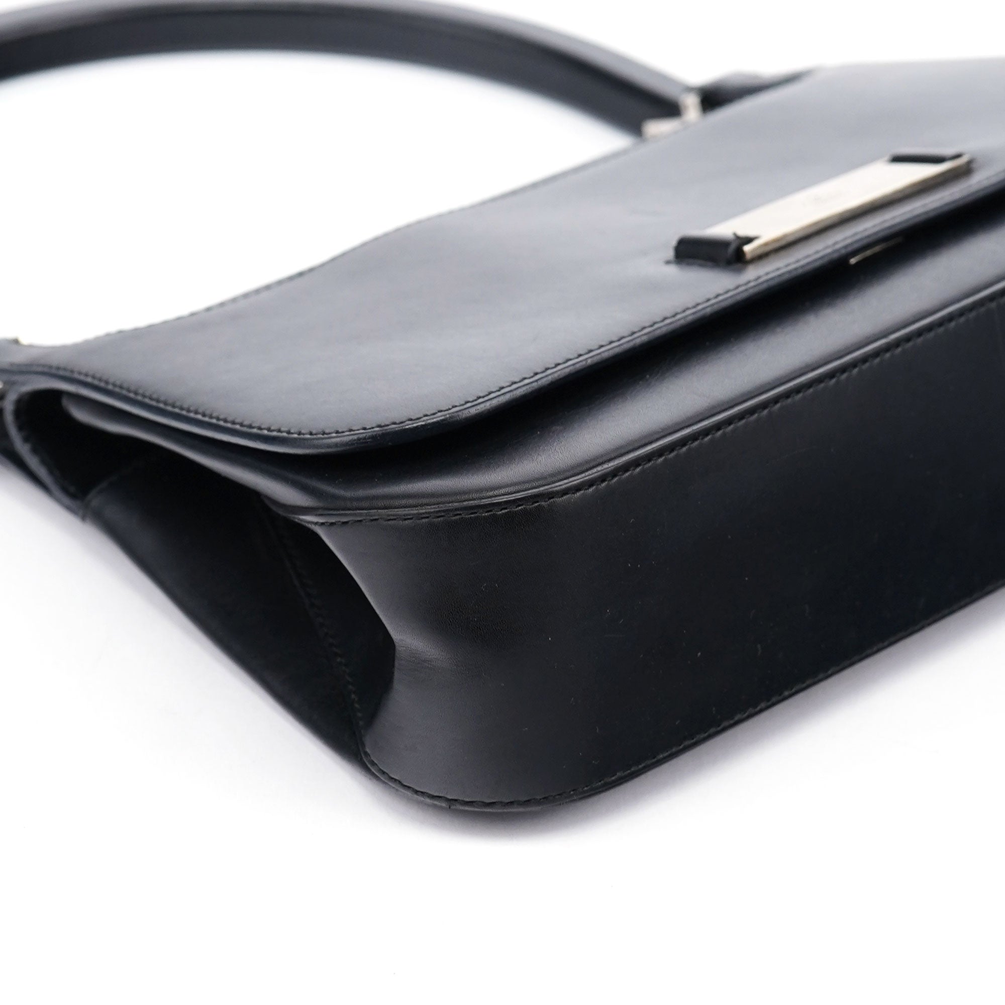 001 3863 Black Calfskin Hobo Shoulder Bag