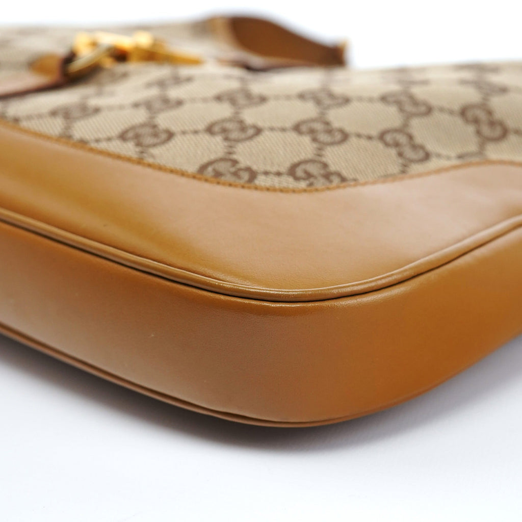 001 4015 Beige GG Jackie Chain Shoulder Bag