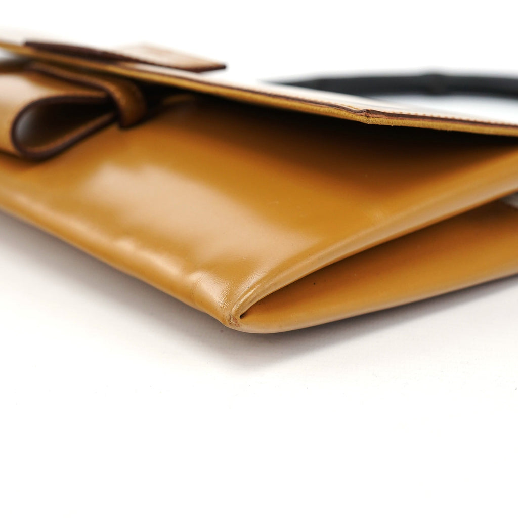 001 4055 Beige Calfskin Bamboo Shoulder Bag