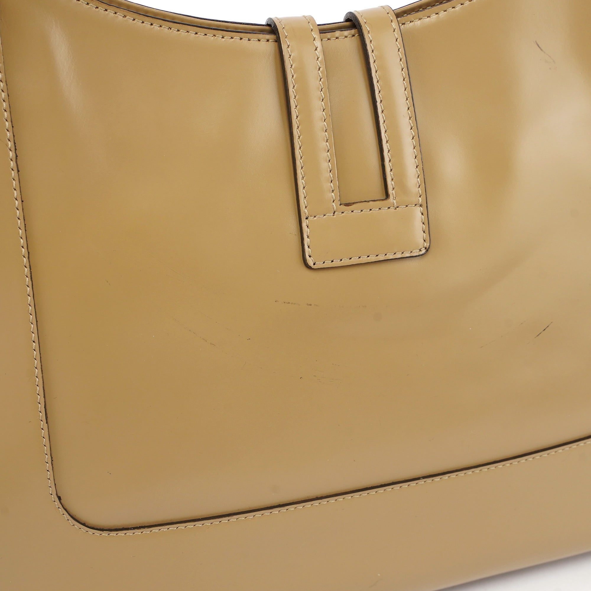 001 4148 Beige Patent Leather Jackie Bag