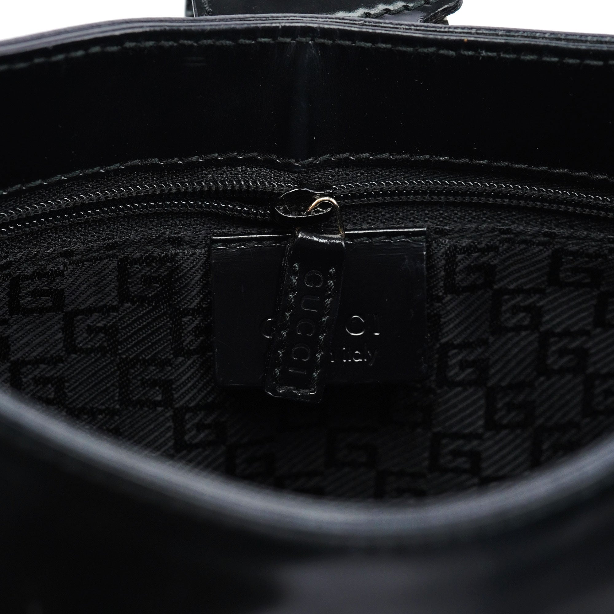 001 4150 Black Patent Leather Jackie Shoulder Bag