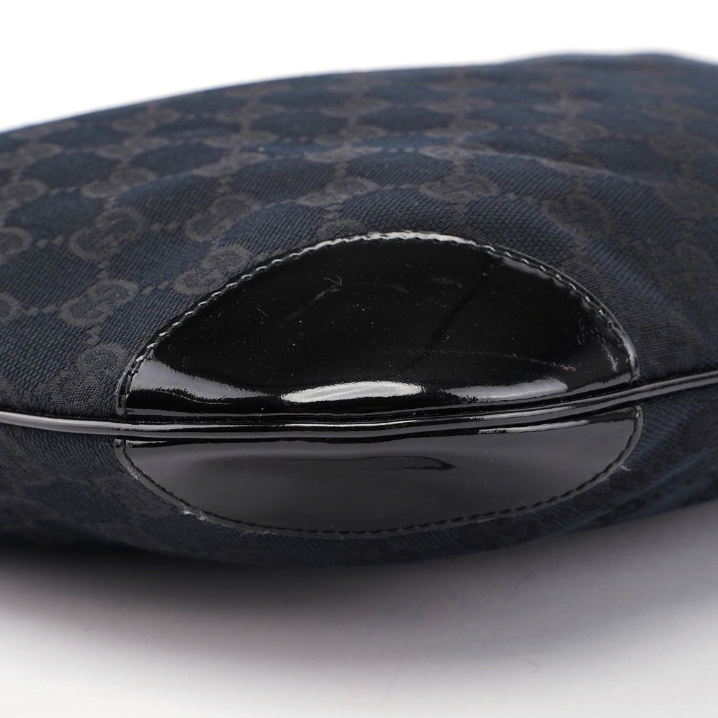 001 4157 Black GG Patent Shoulder Bag