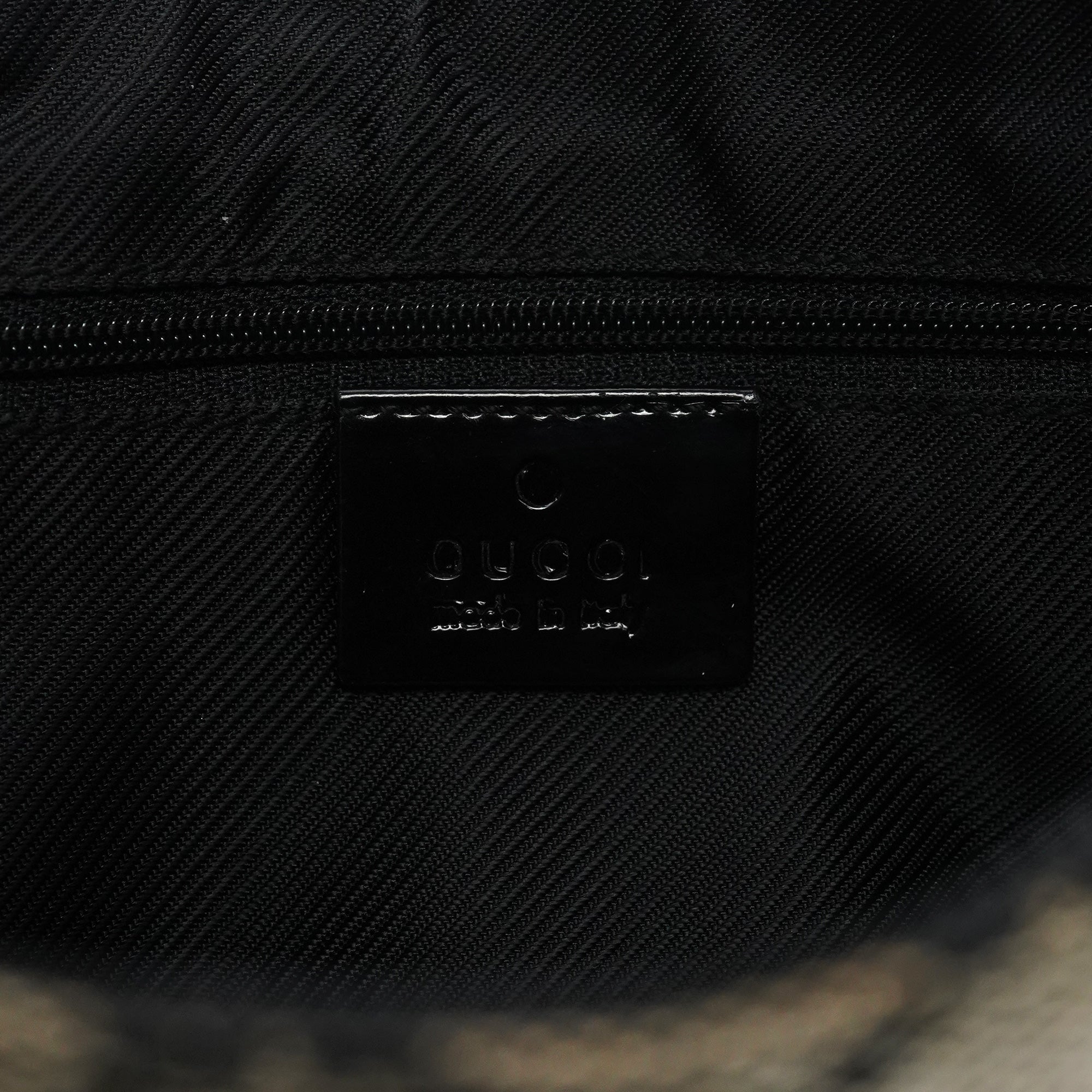 001 4158 Grey GG Shoulder Bag