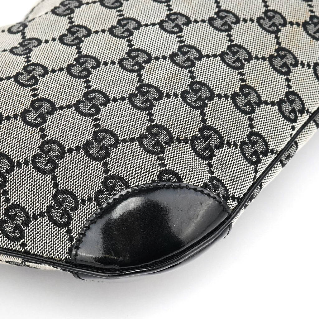 001 4158 Grey GG Shoulder Bag