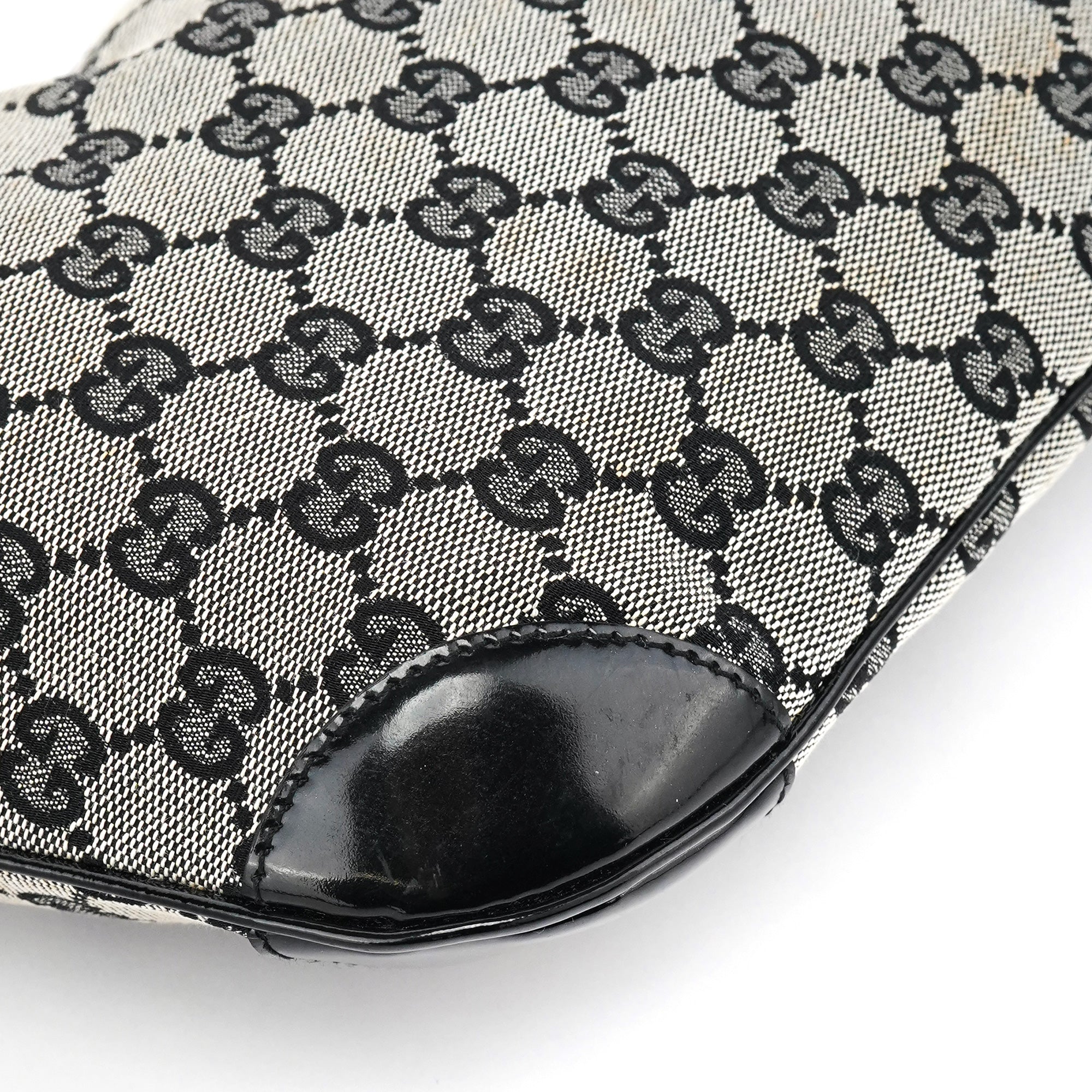 001 4158 Grey GG Shoulder Bag