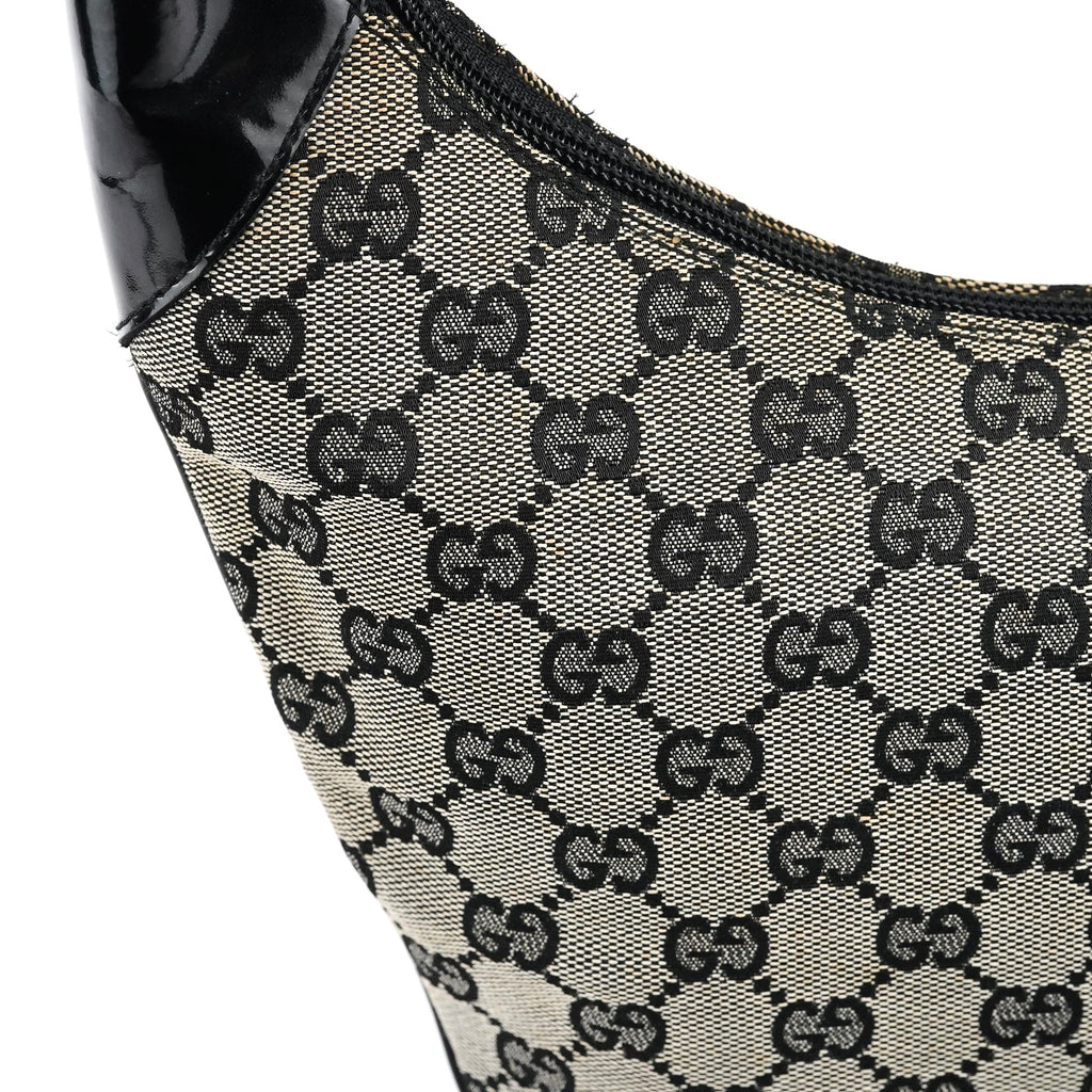 001 4158 Grey GG Shoulder Bag