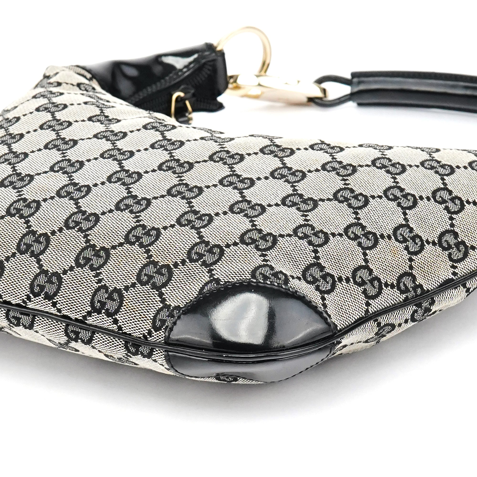 001 4158 Grey GG Shoulder Bag