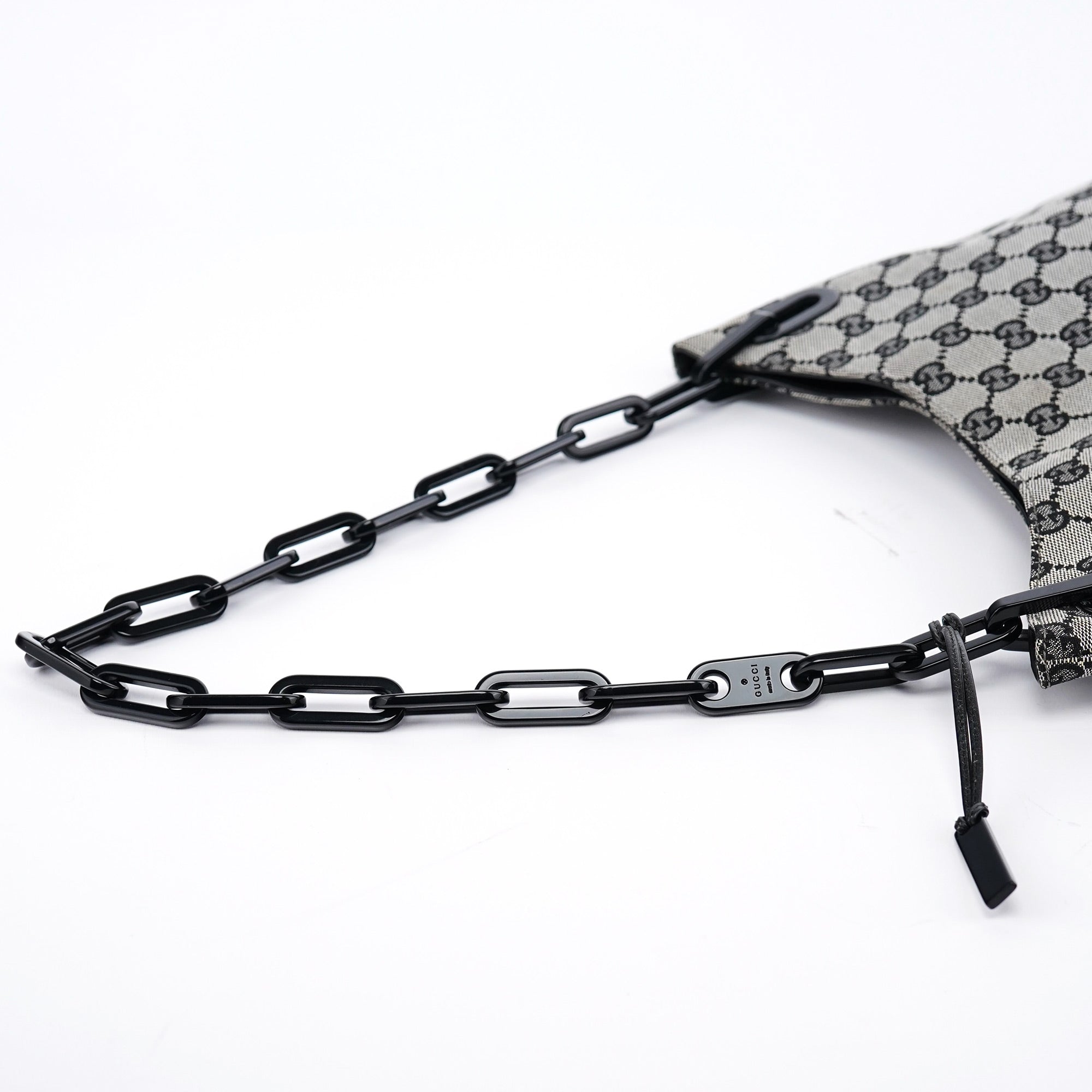 001 4168 Beige GG Plastic Chain Shoulder Bag
