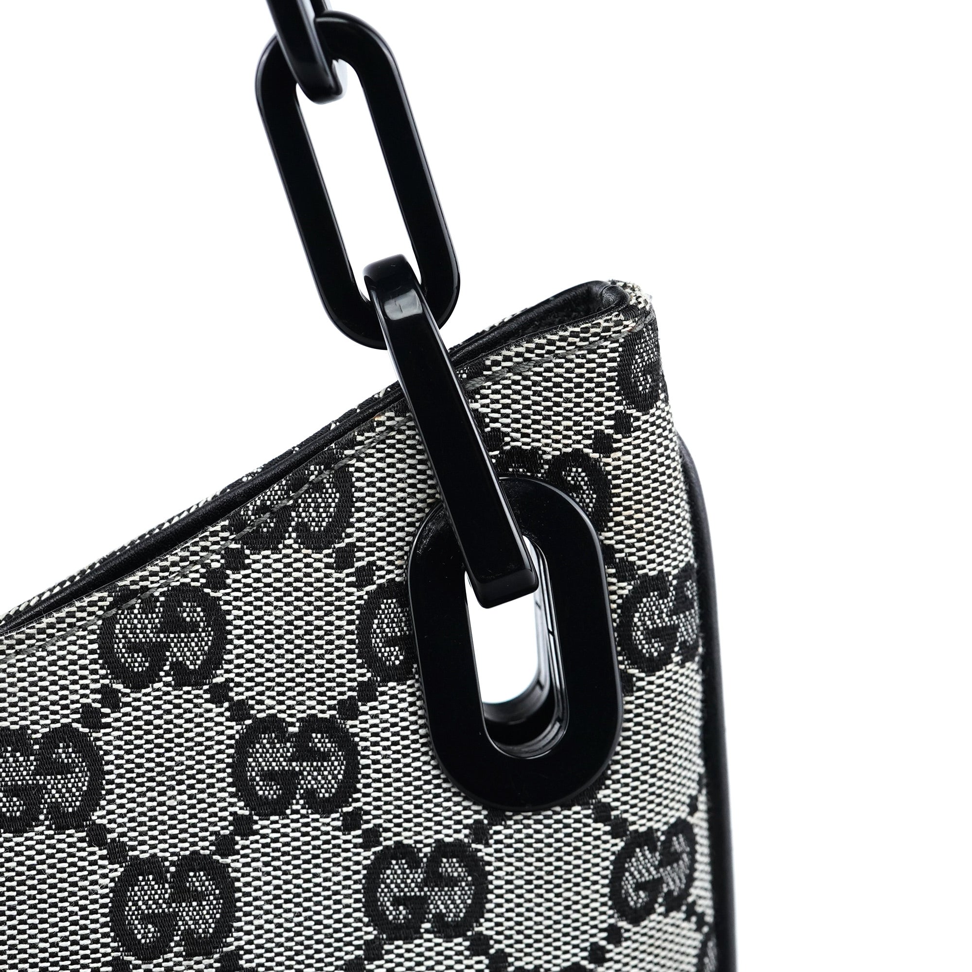 001 4168 Beige GG Plastic Chain Shoulder Bag