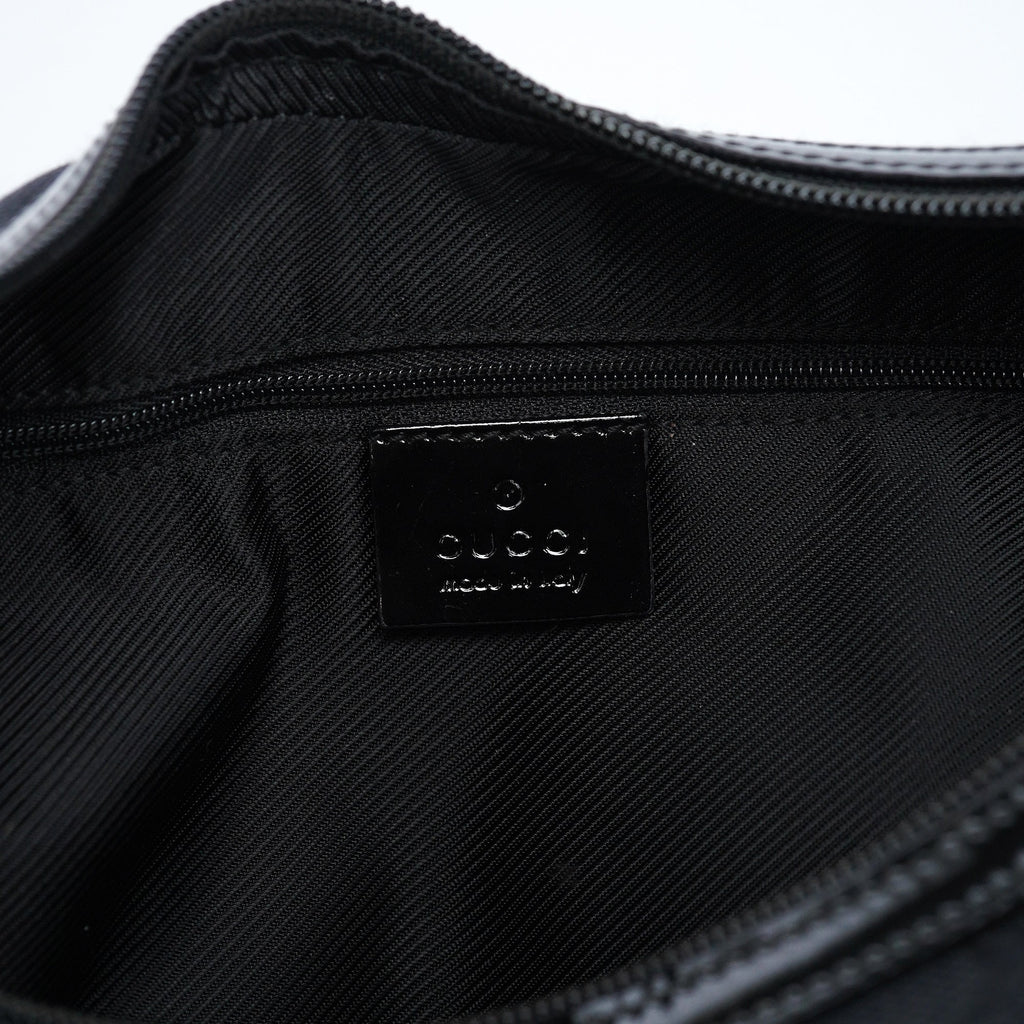 001 4204 Black GG Shoulder Bag