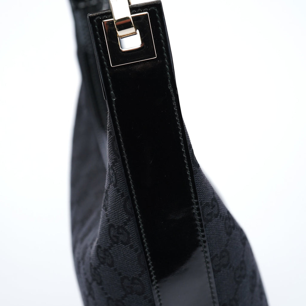 001 4204 Black GG Shoulder Bag