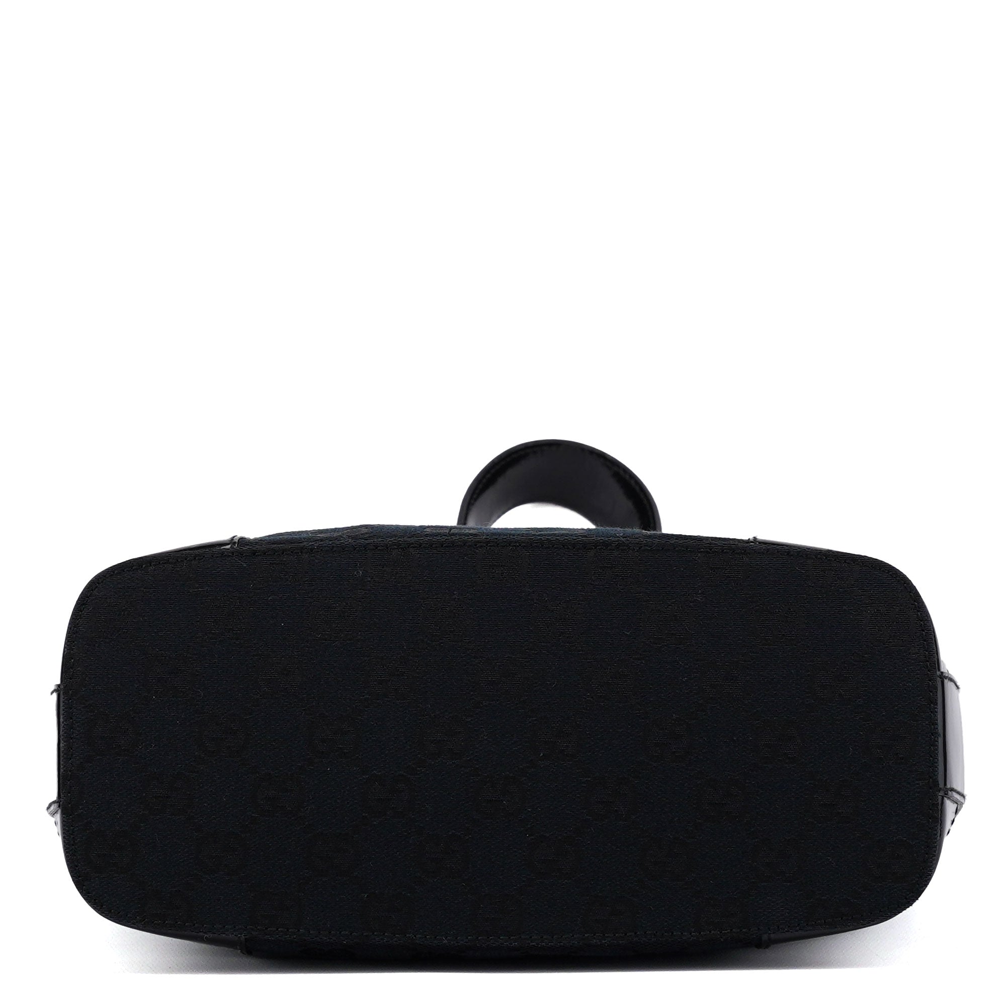 001 4204 Black GG Shoulder Bag