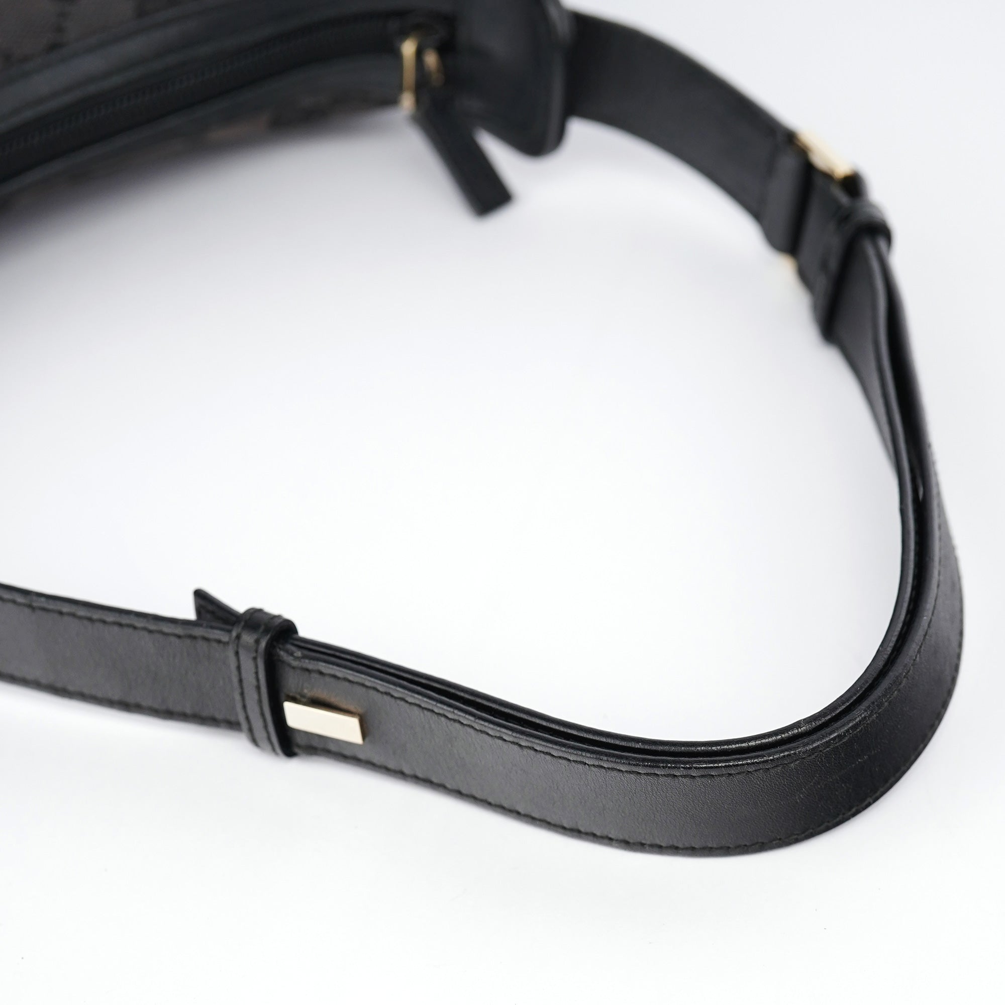 001 4206 Anthracite GG Leather Shoulder Bag