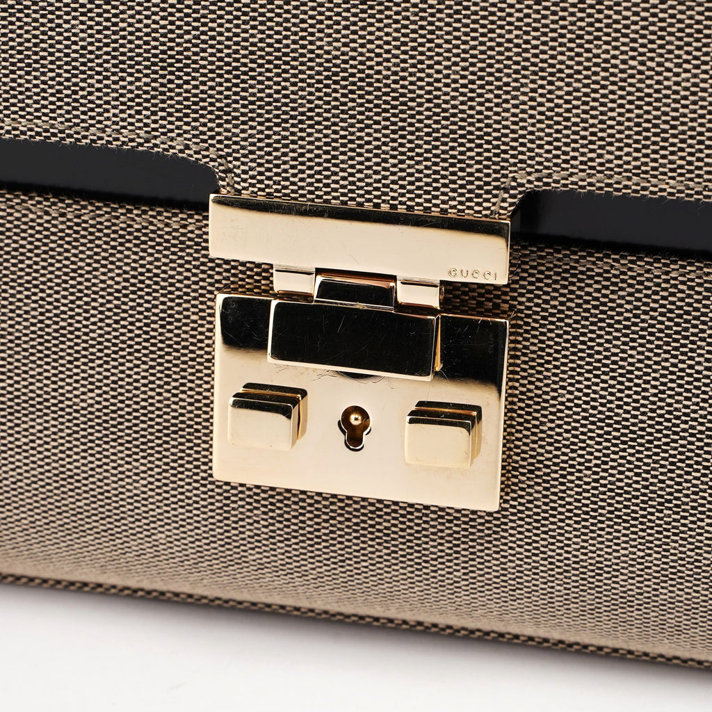001 4214 Beige Canvas Keylock Shoulder Bag