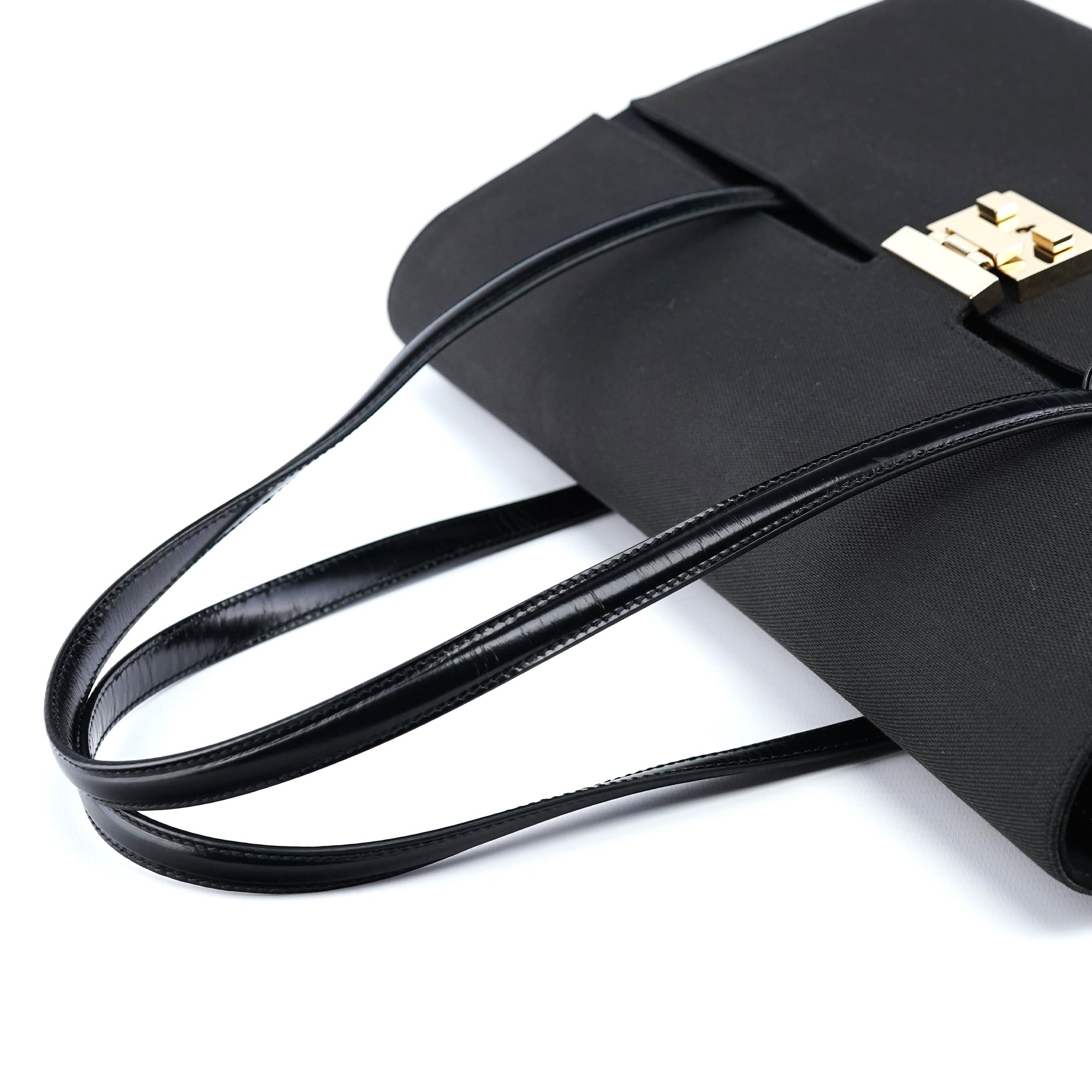 001 4218 Black Canvas Lady Lock Tote Bag