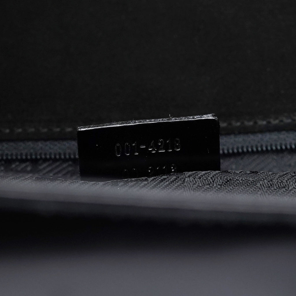 001 4218 Black Canvas Lady Lock Tote Bag