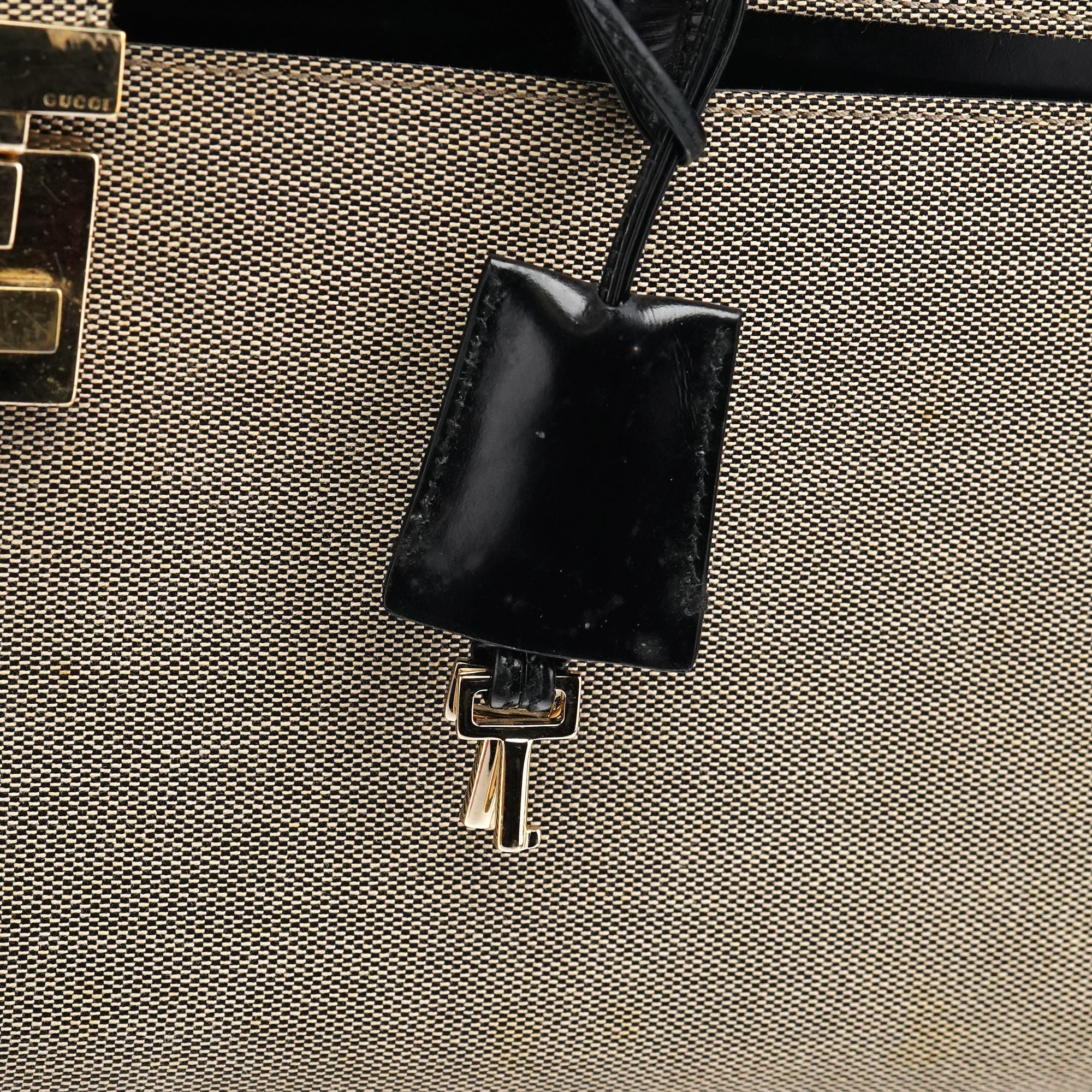 001 4218 Beige Canvas Lady Lock Tote Bag