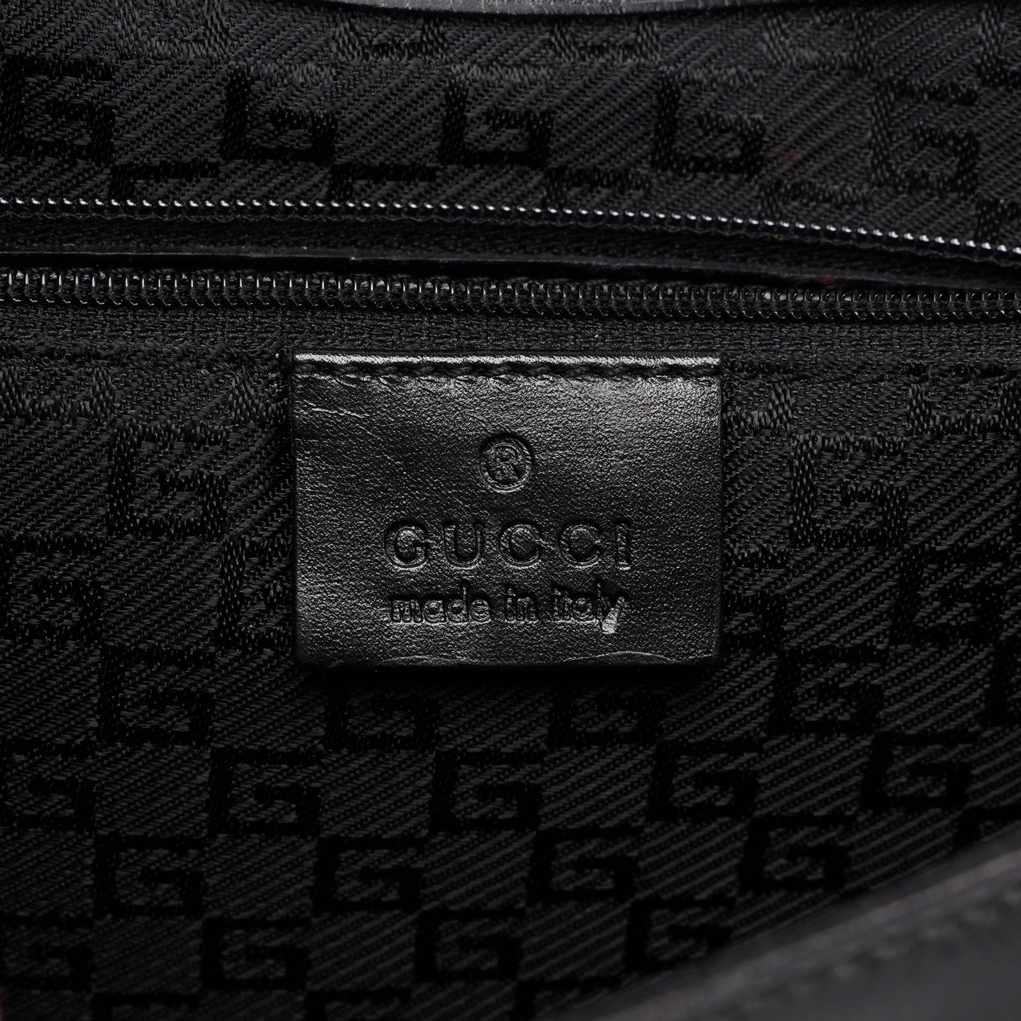001 4225 Black Calfskin Shoulder Bag
