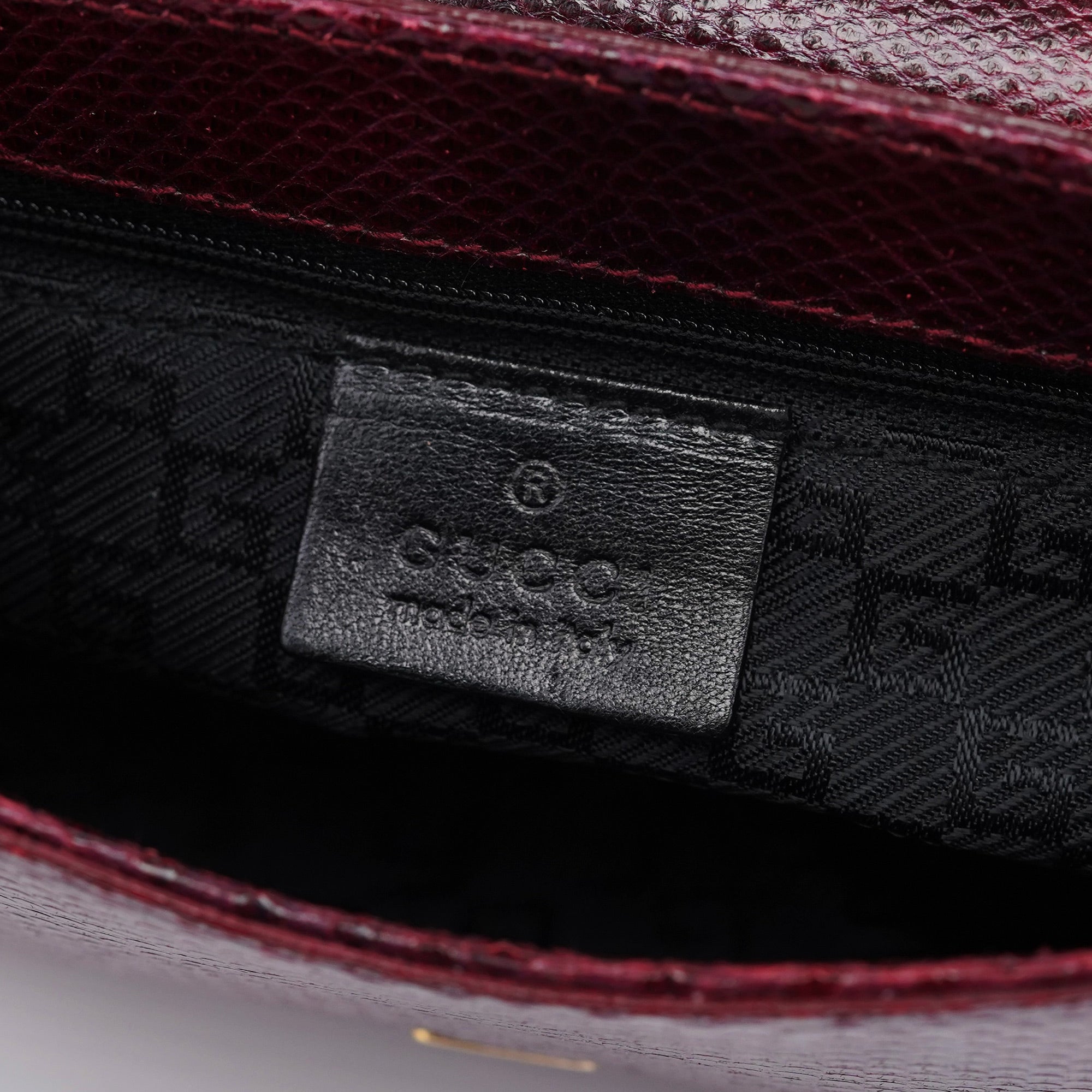 001 4227 Red Lizard Embossed Leather Shoulder Bag