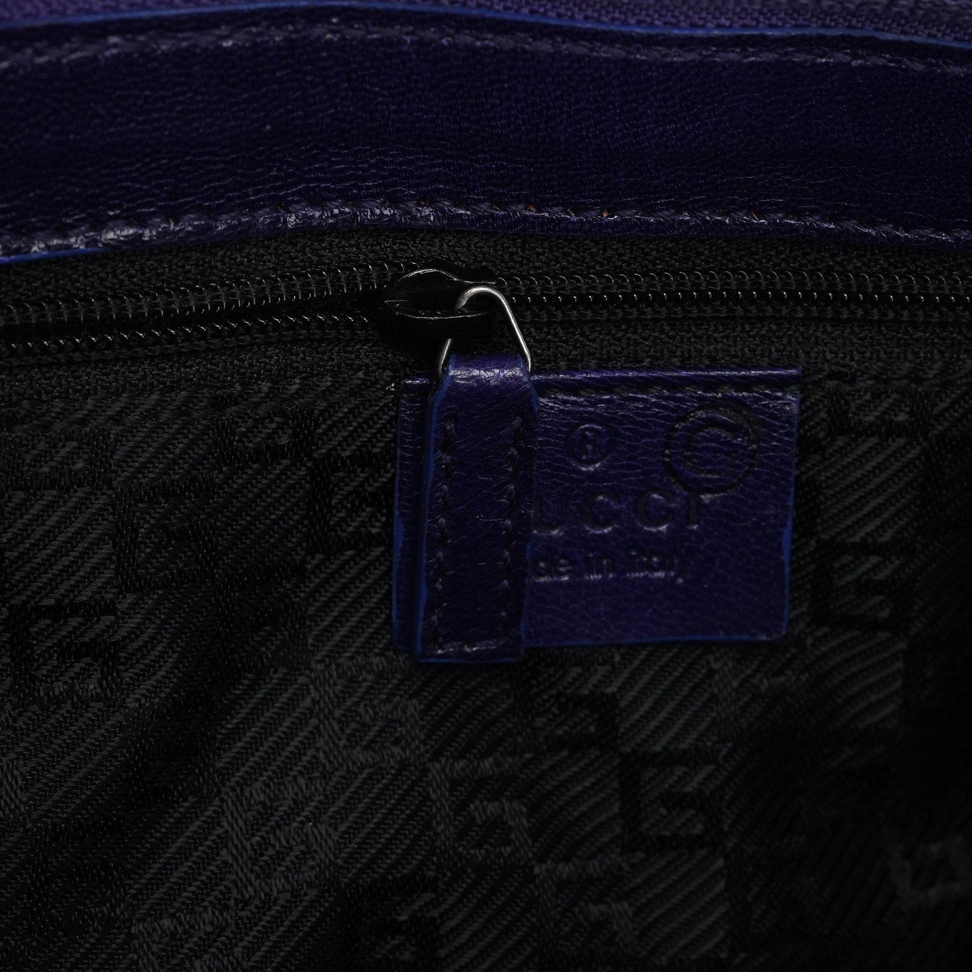 001 4246 Dark Purple Patent Leather Mini bag