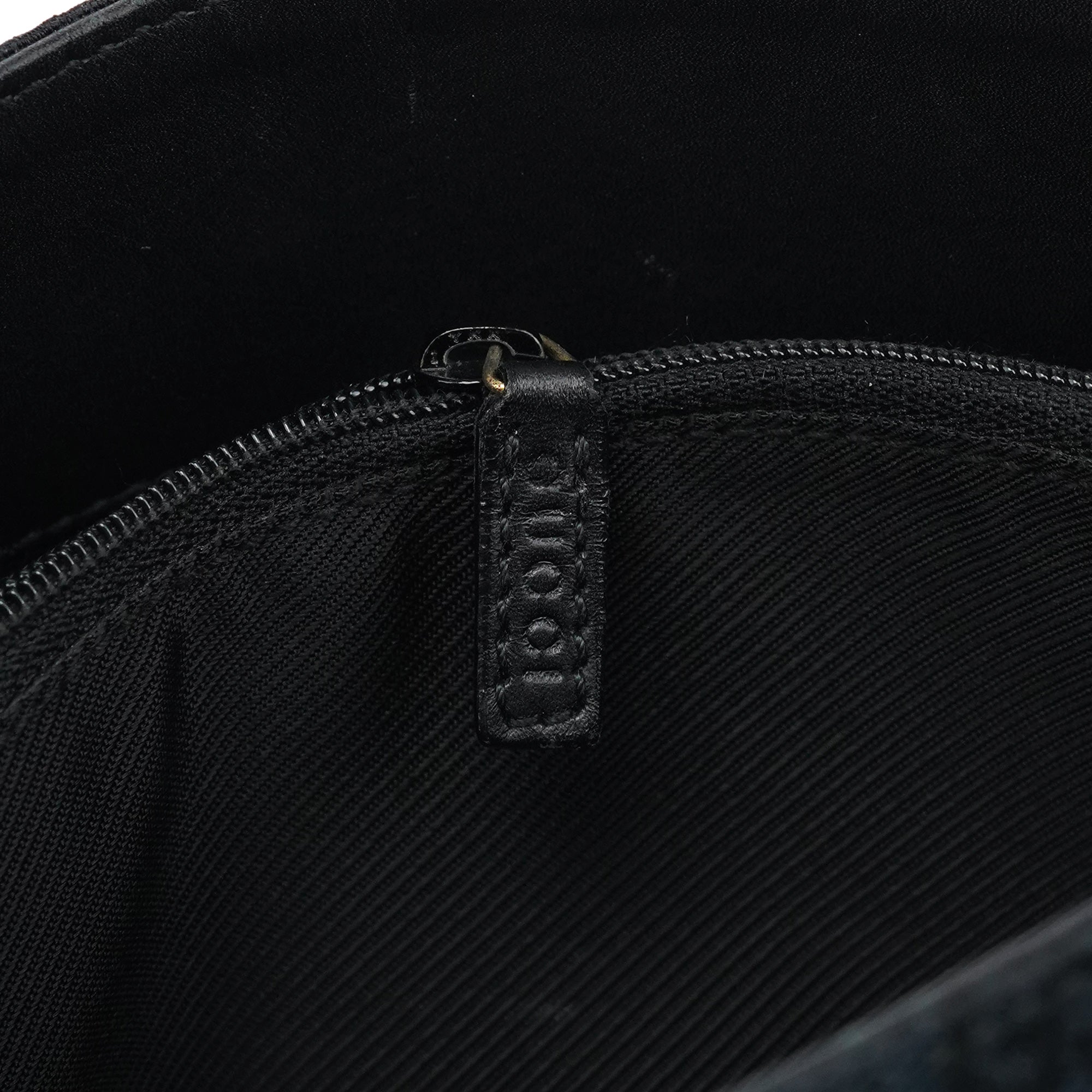 001 4286 Black GG Bucket Shoulder Bag