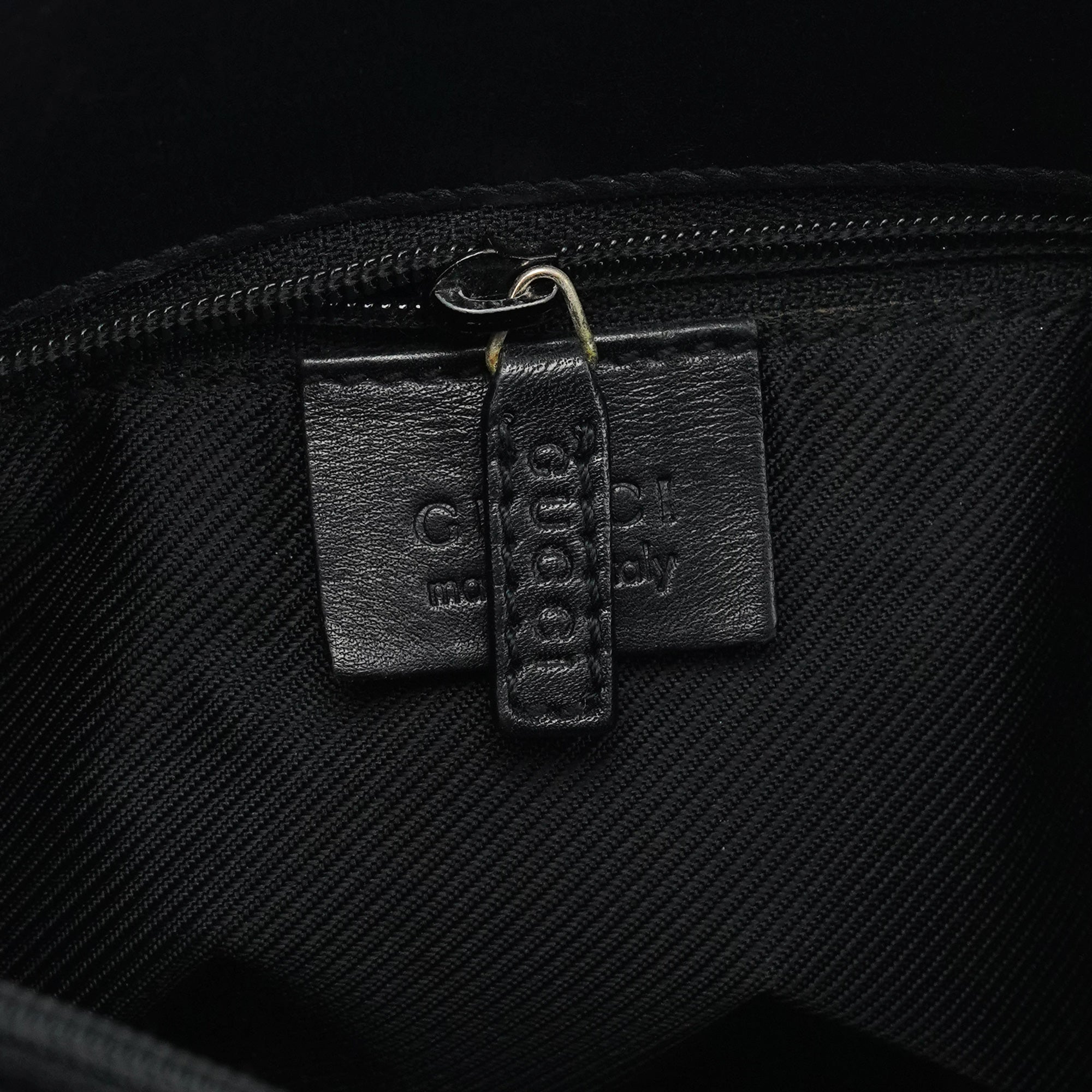 001 4286 Black GG Bucket Shoulder Bag