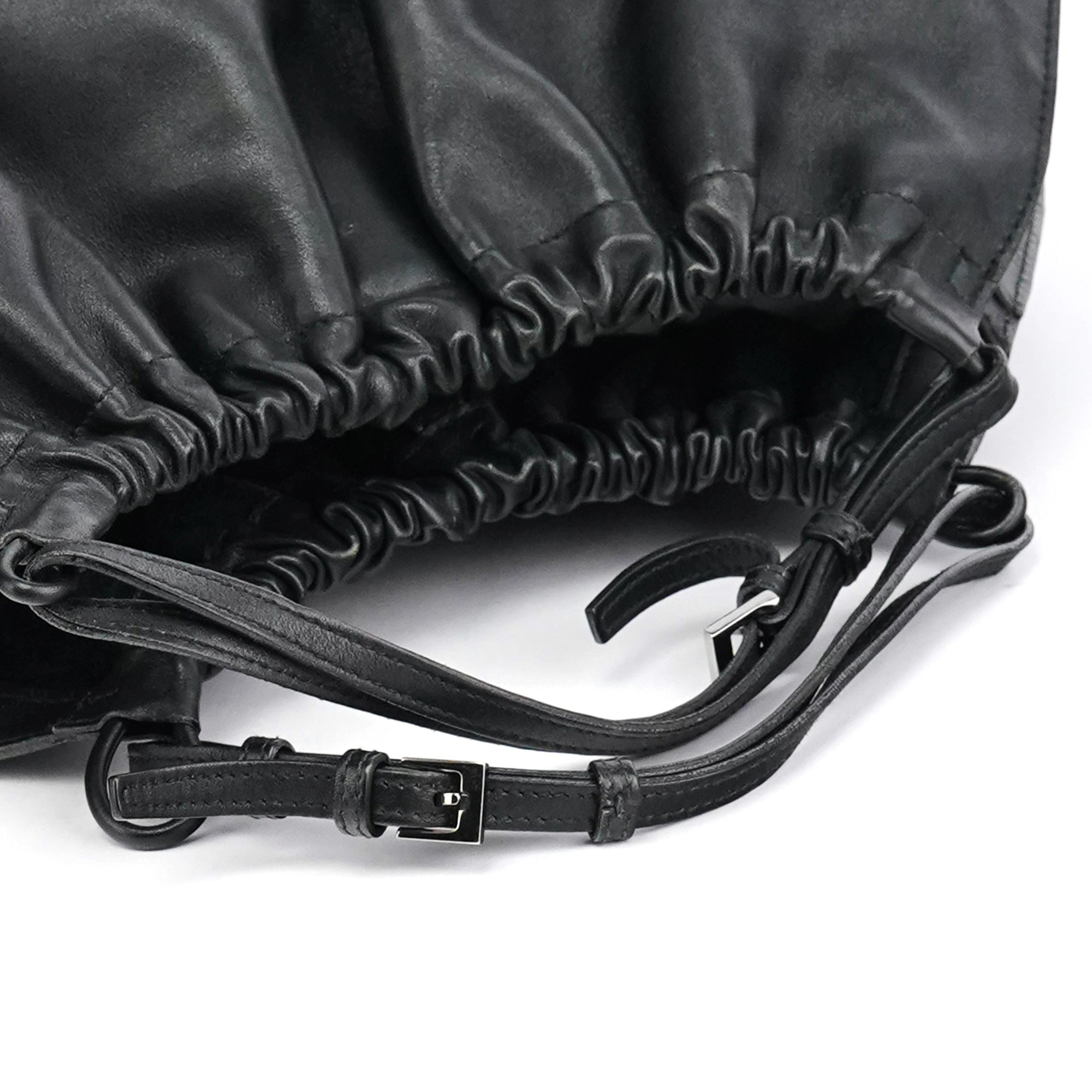 001 4335 Black Calfskin Ruched Handbag
