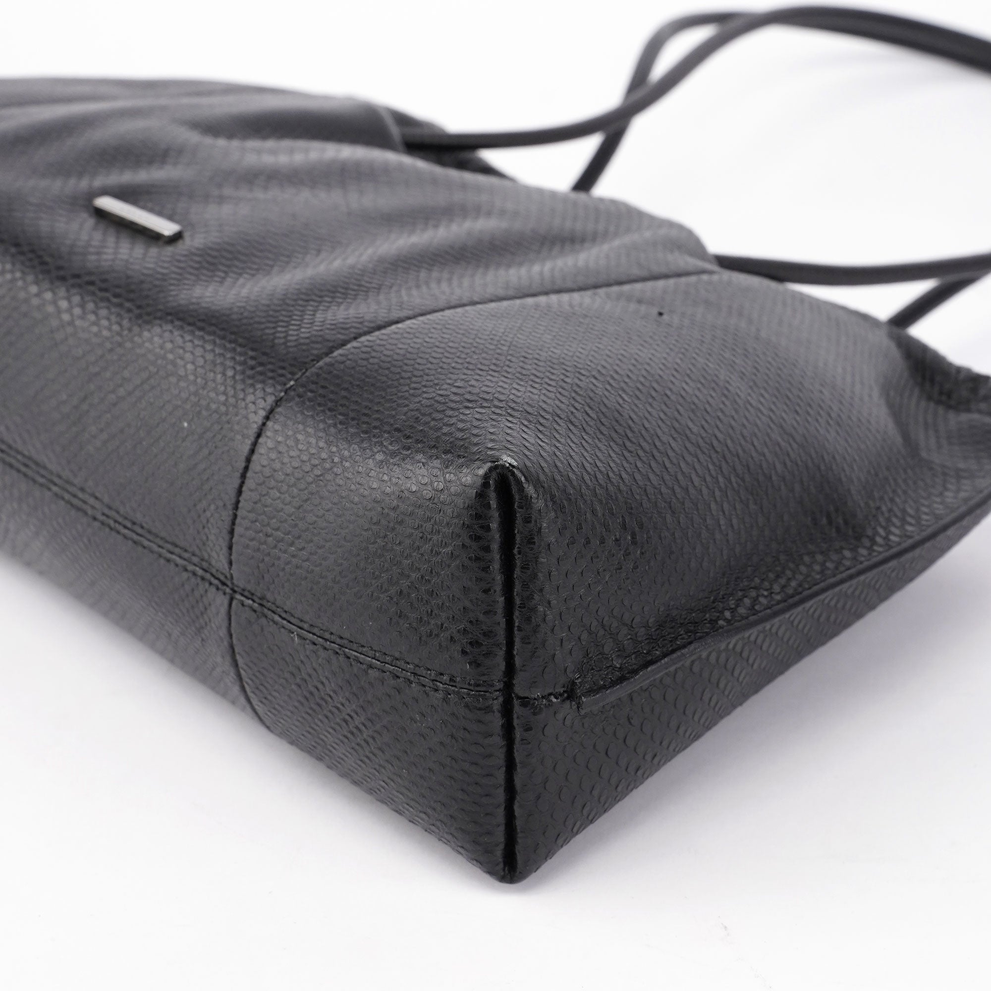 001 4403 Black Lizard Embossed Tote Bag