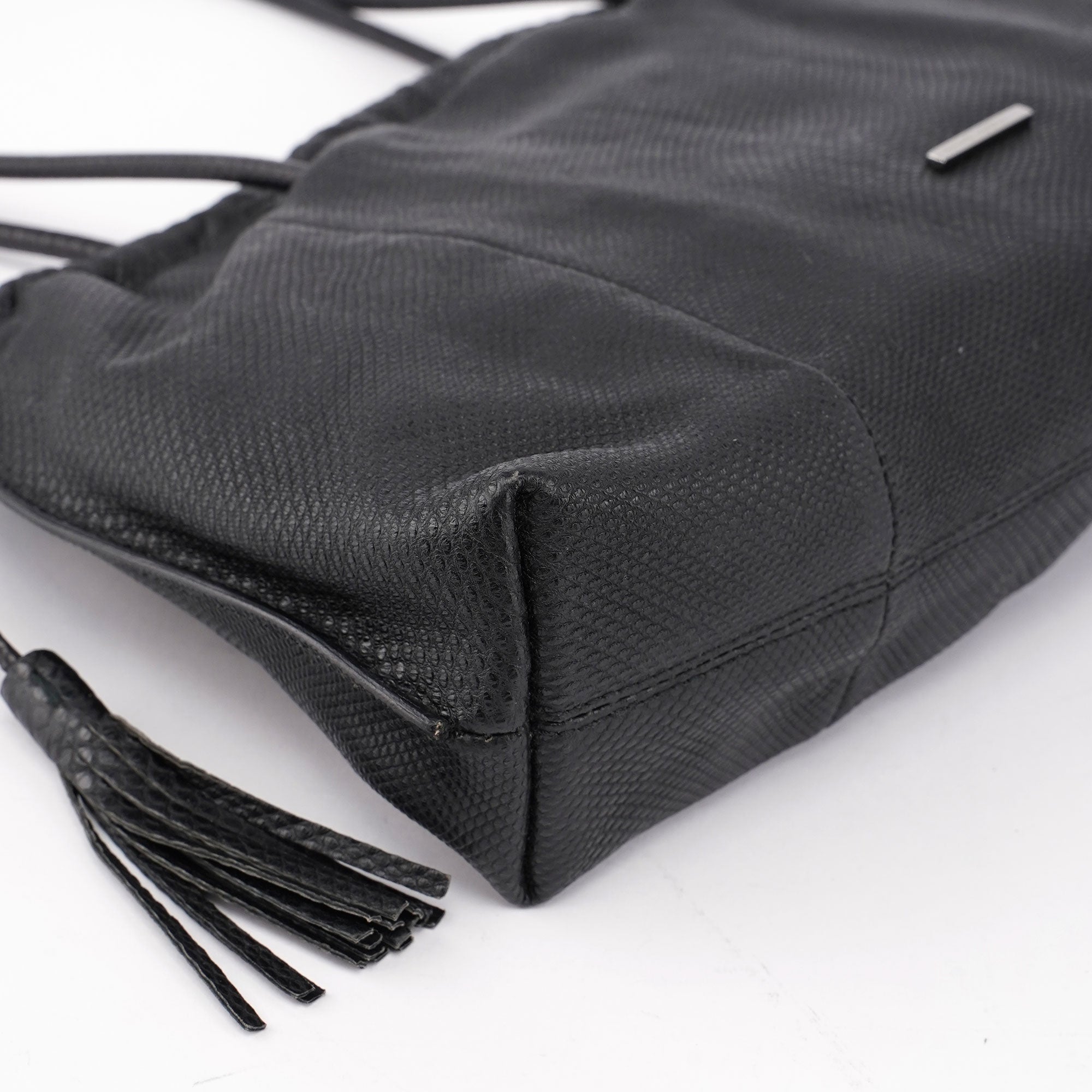 001 4403 Black Lizard Embossed Tote Bag