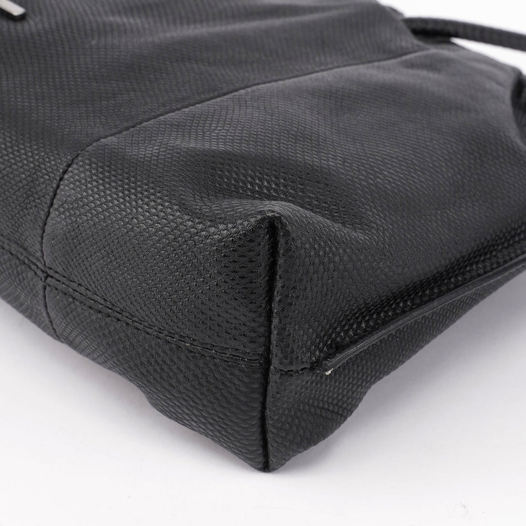 001 4403 Black Lizard Embossed Tote Bag