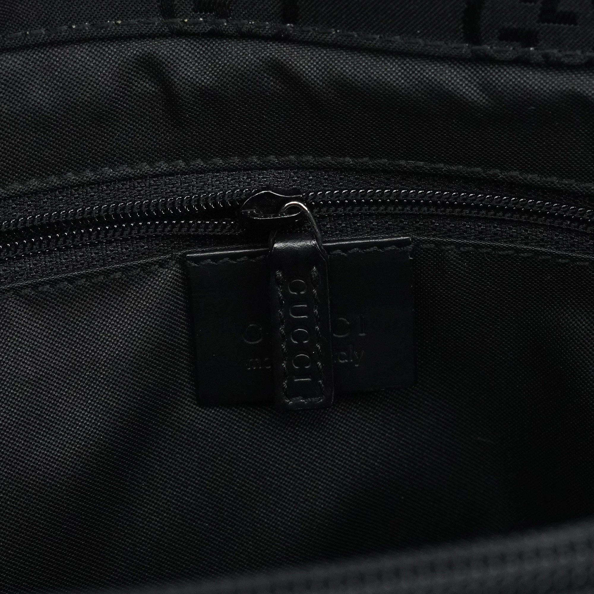 002 1010 Black GG Bamboo Tote bag