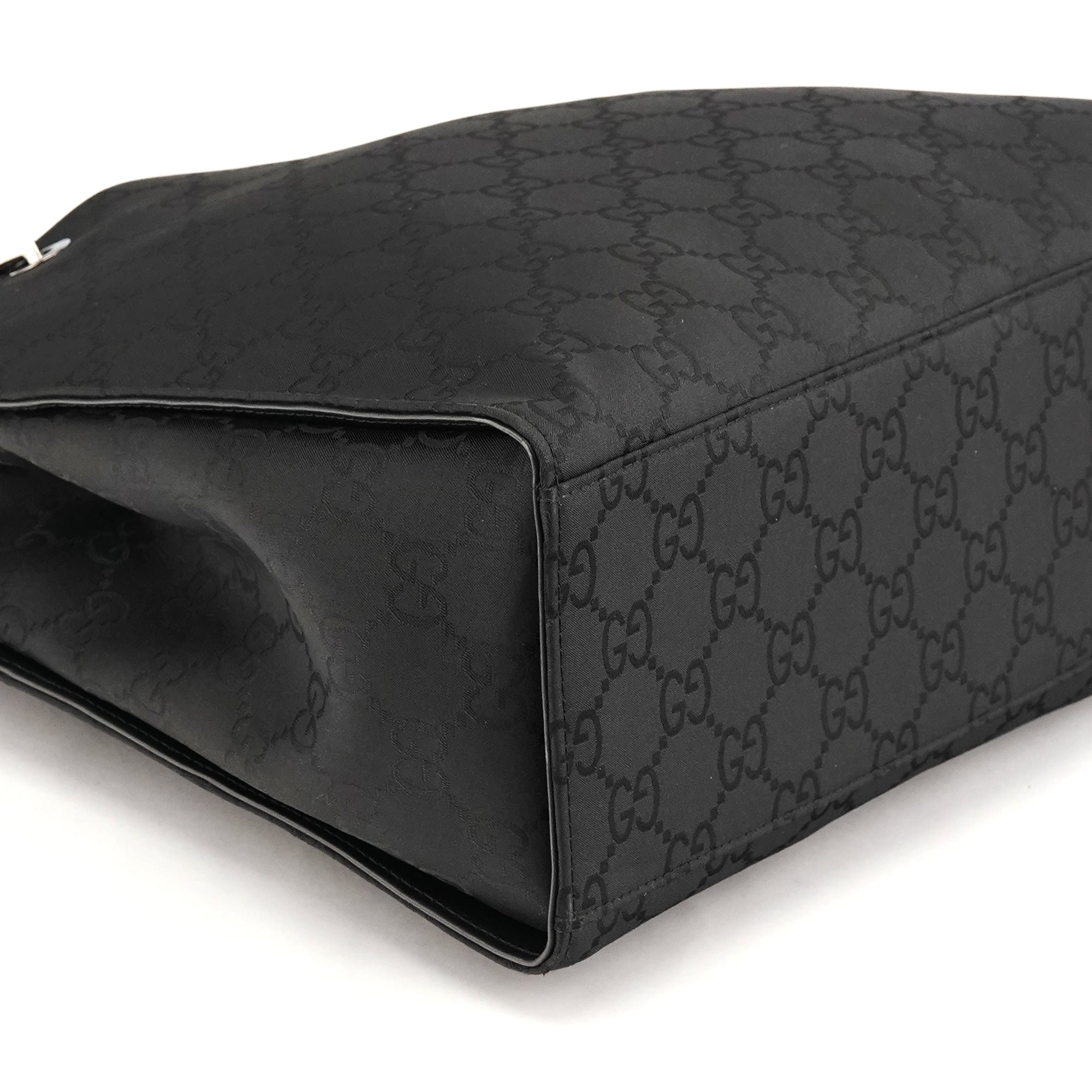 002 1010 Black GG Bamboo Tote Bag