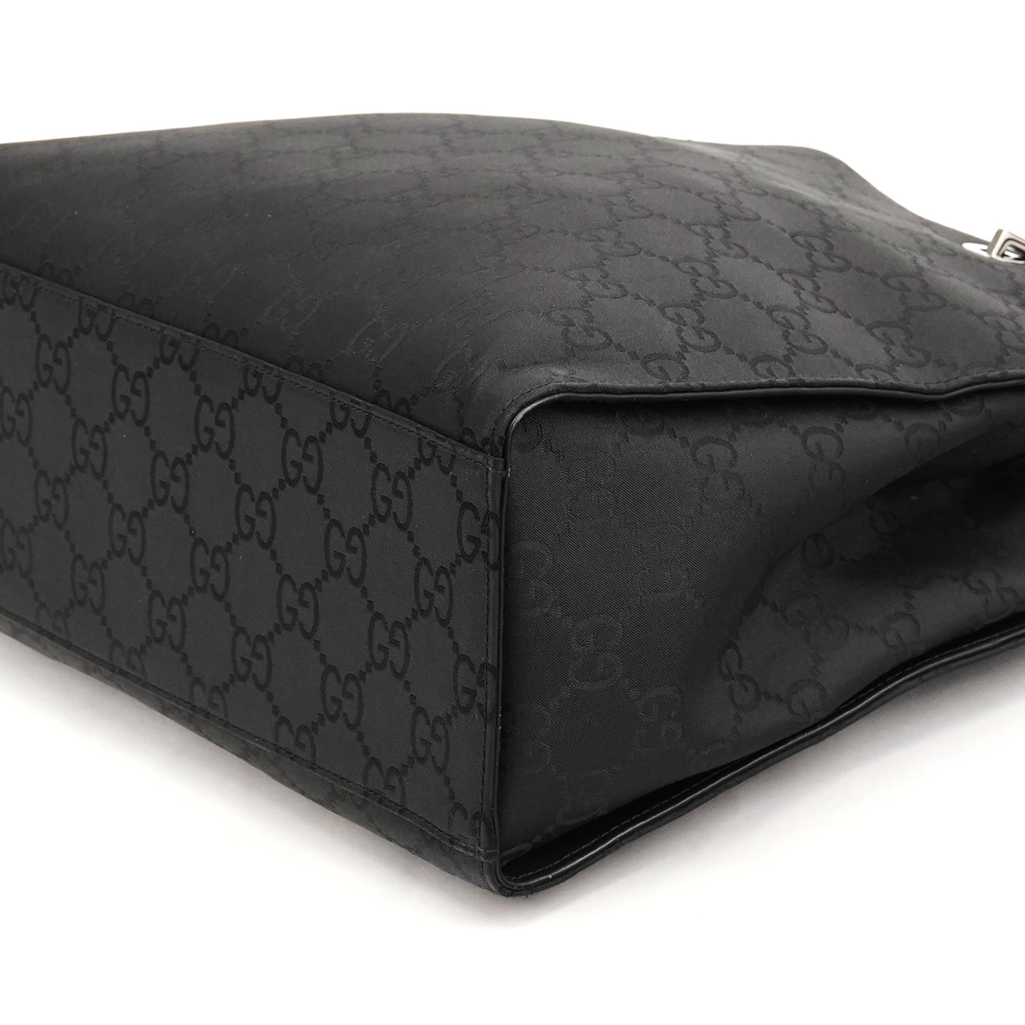 002 1010 Black GG Bamboo Tote Bag