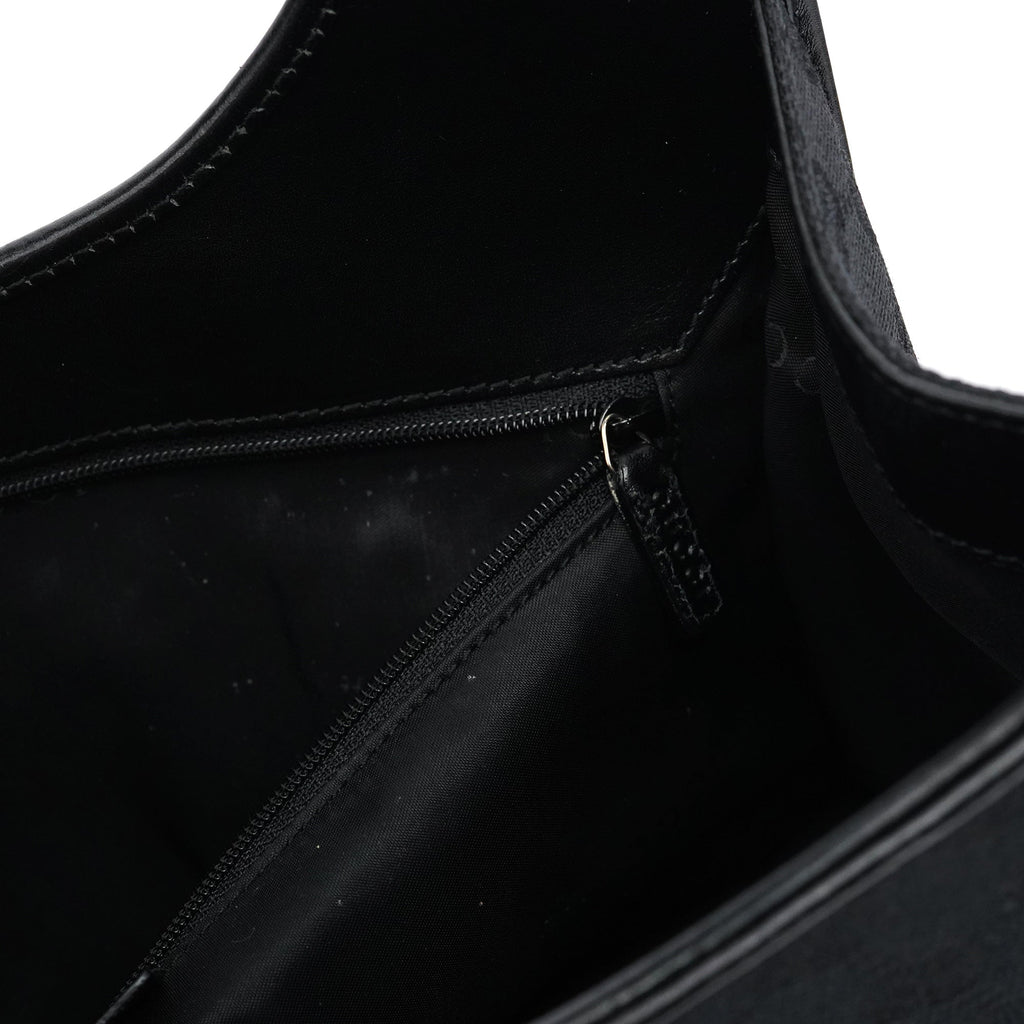 002 1067 Black GG Jackie Shoulder Bag