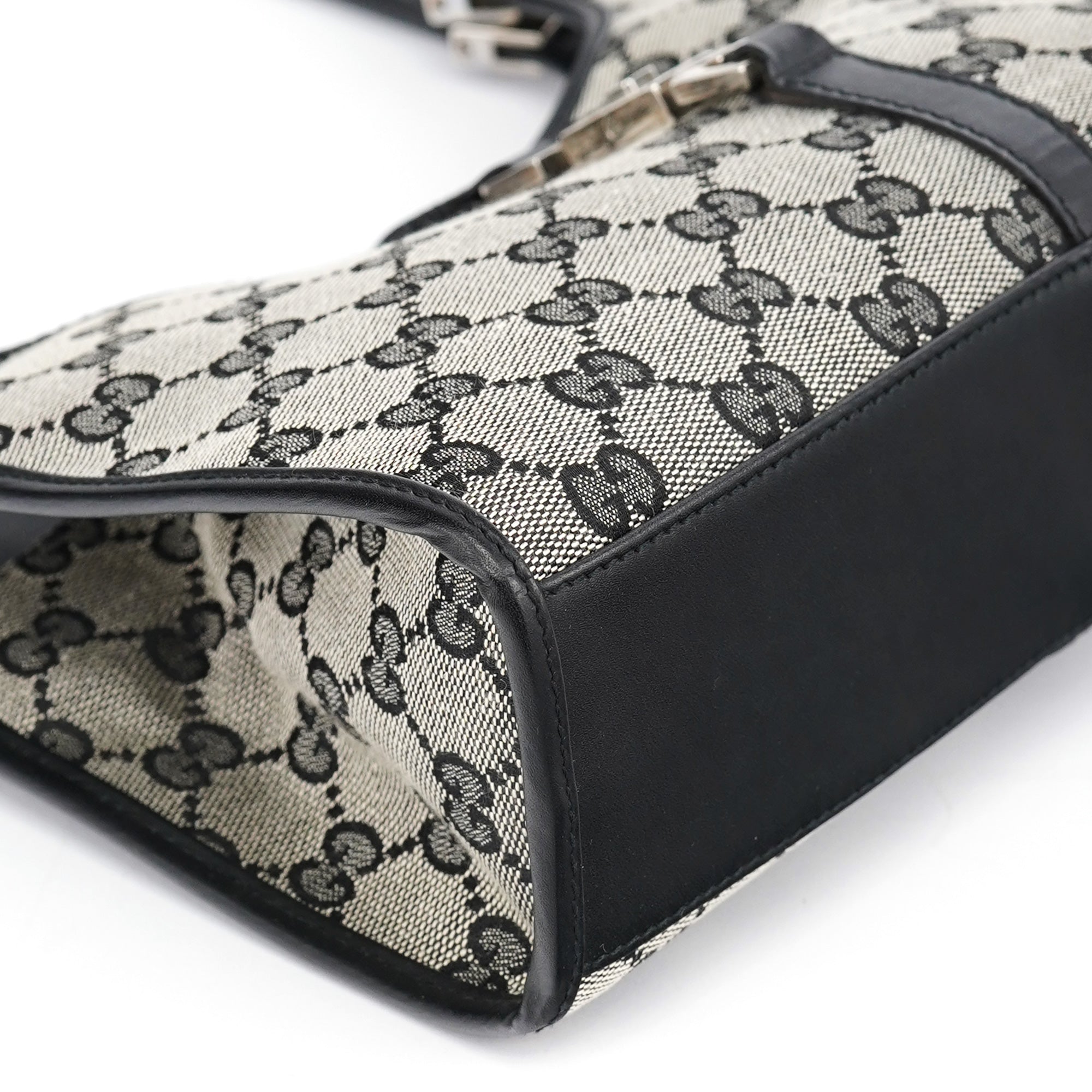 002 1068 Grey GG Jackie Shoulder Bag