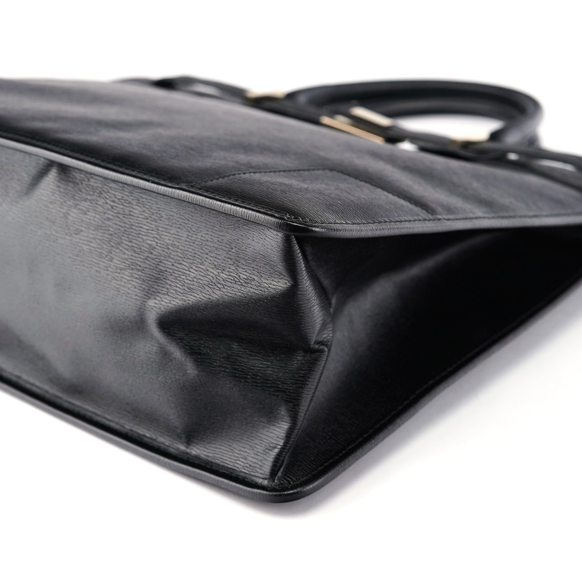 002 1090 Black Leather Tote Bag