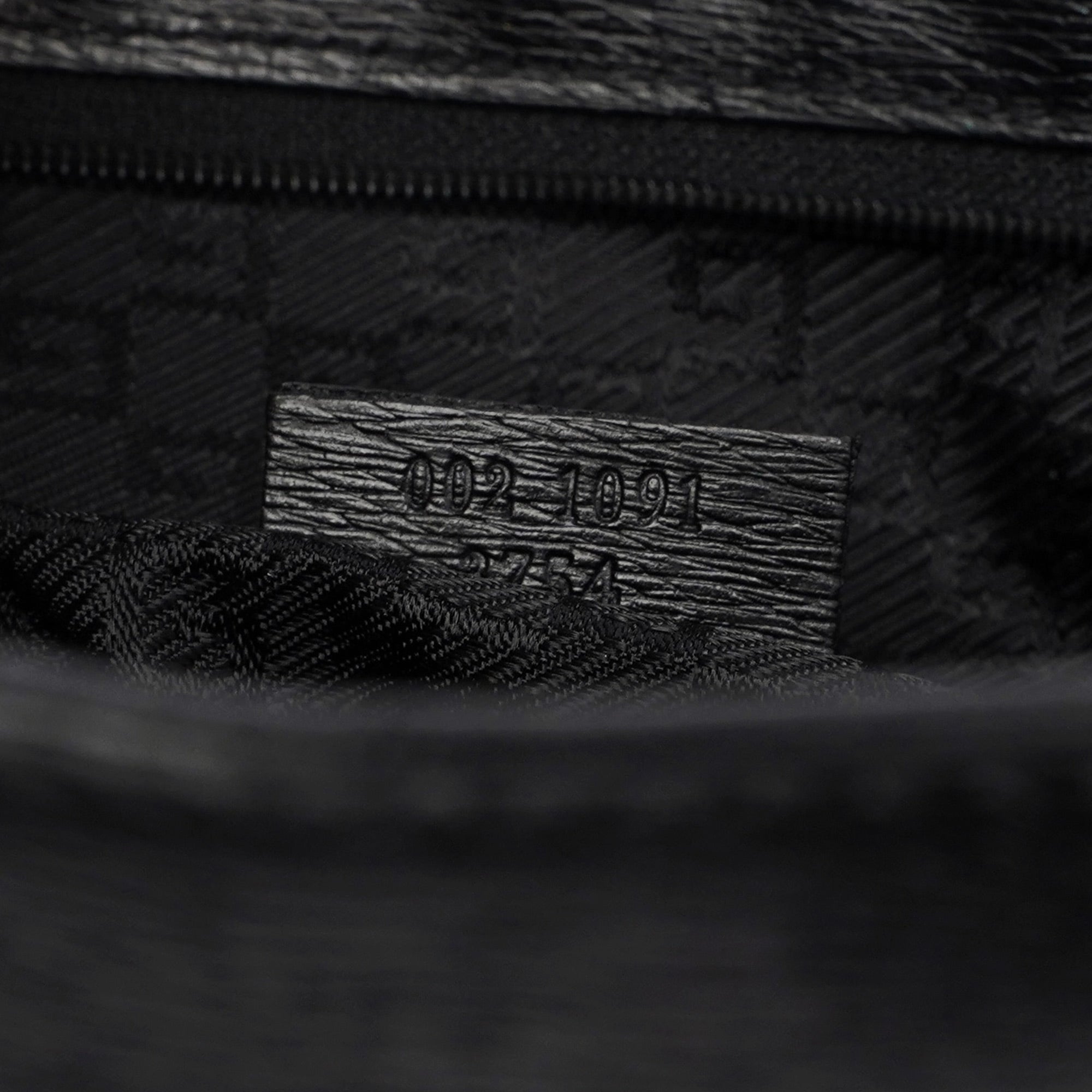 002 1091 Black Leather Tote Bag