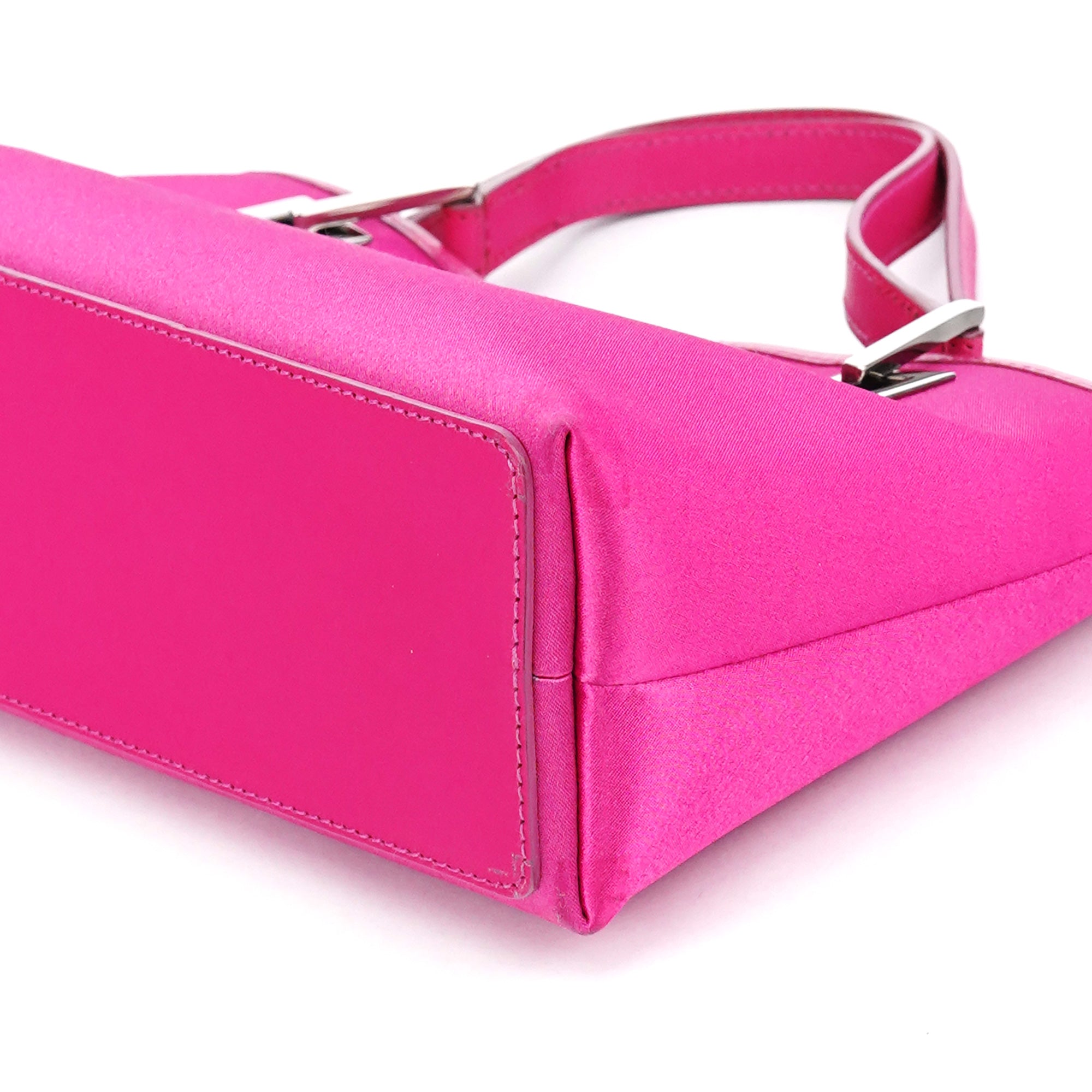 002 1130 Pink Satin Leather Tote Bag