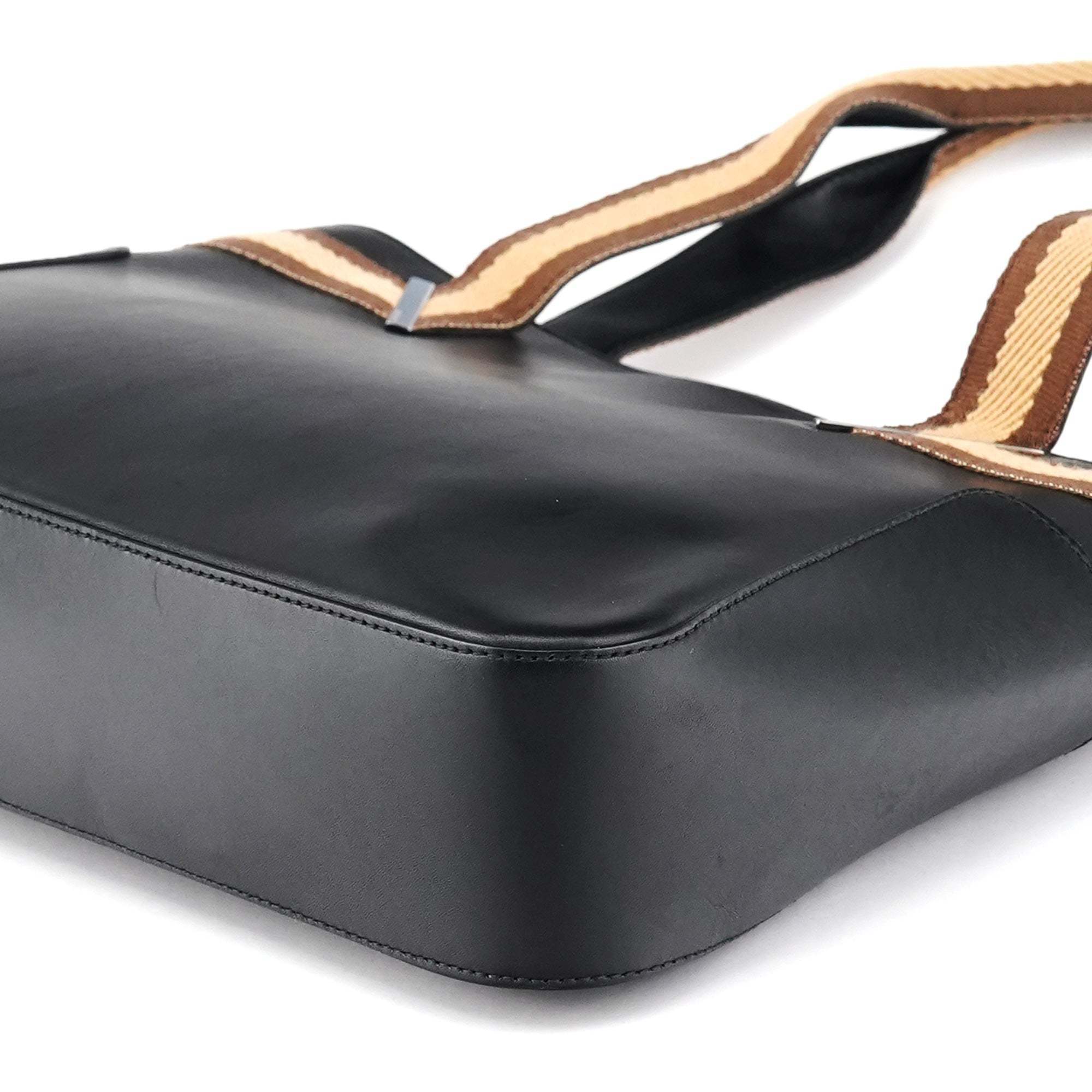 002 1135 Black Calfskin Leather Tote Bag