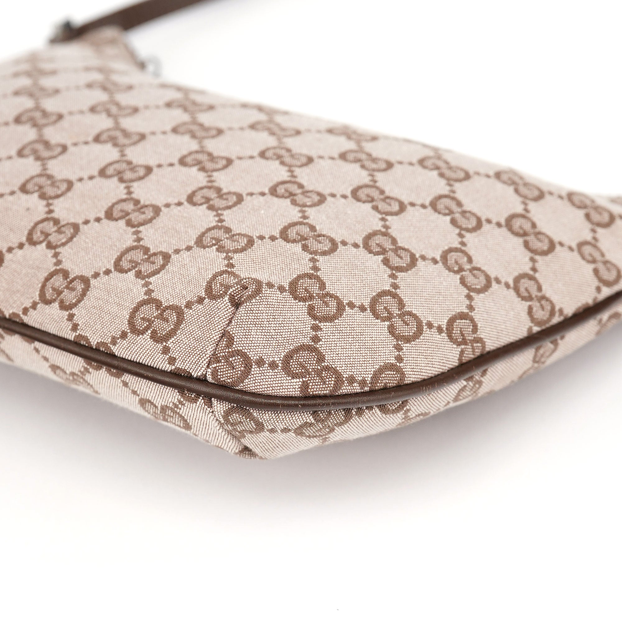 005 0813 Beige GG Shoulder Bag